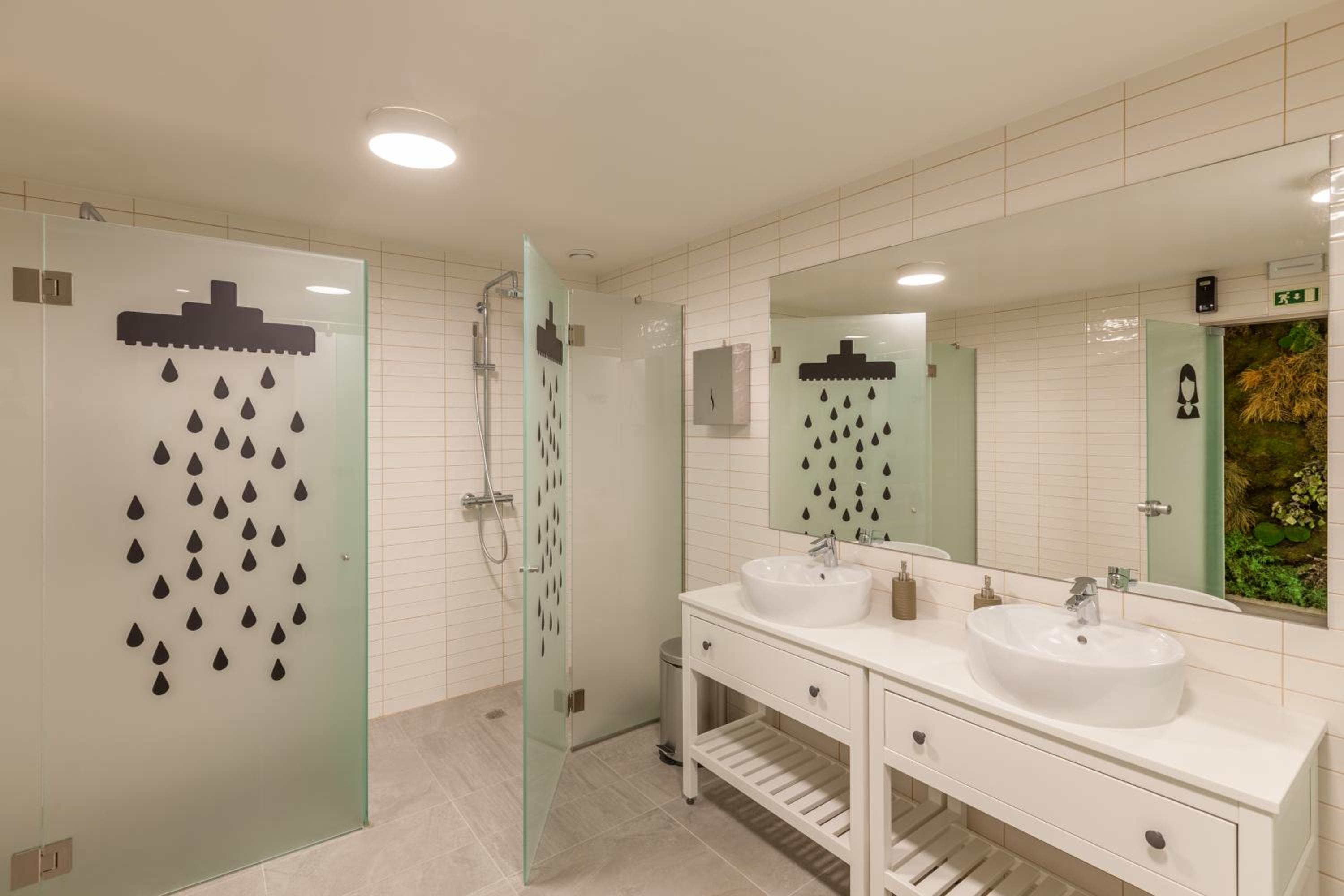 Savvy Signature Apartments