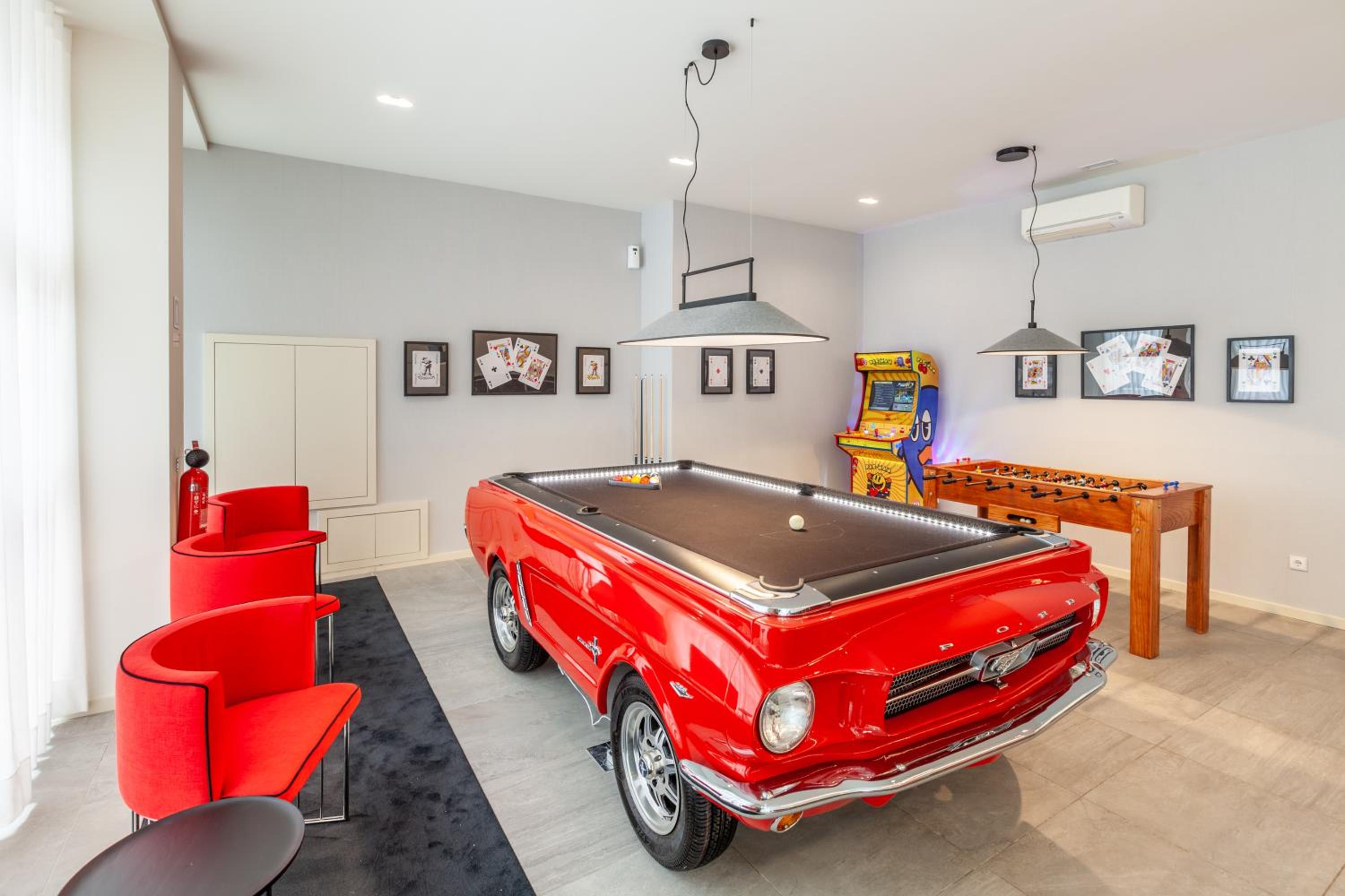 Savvy Signature Apartments