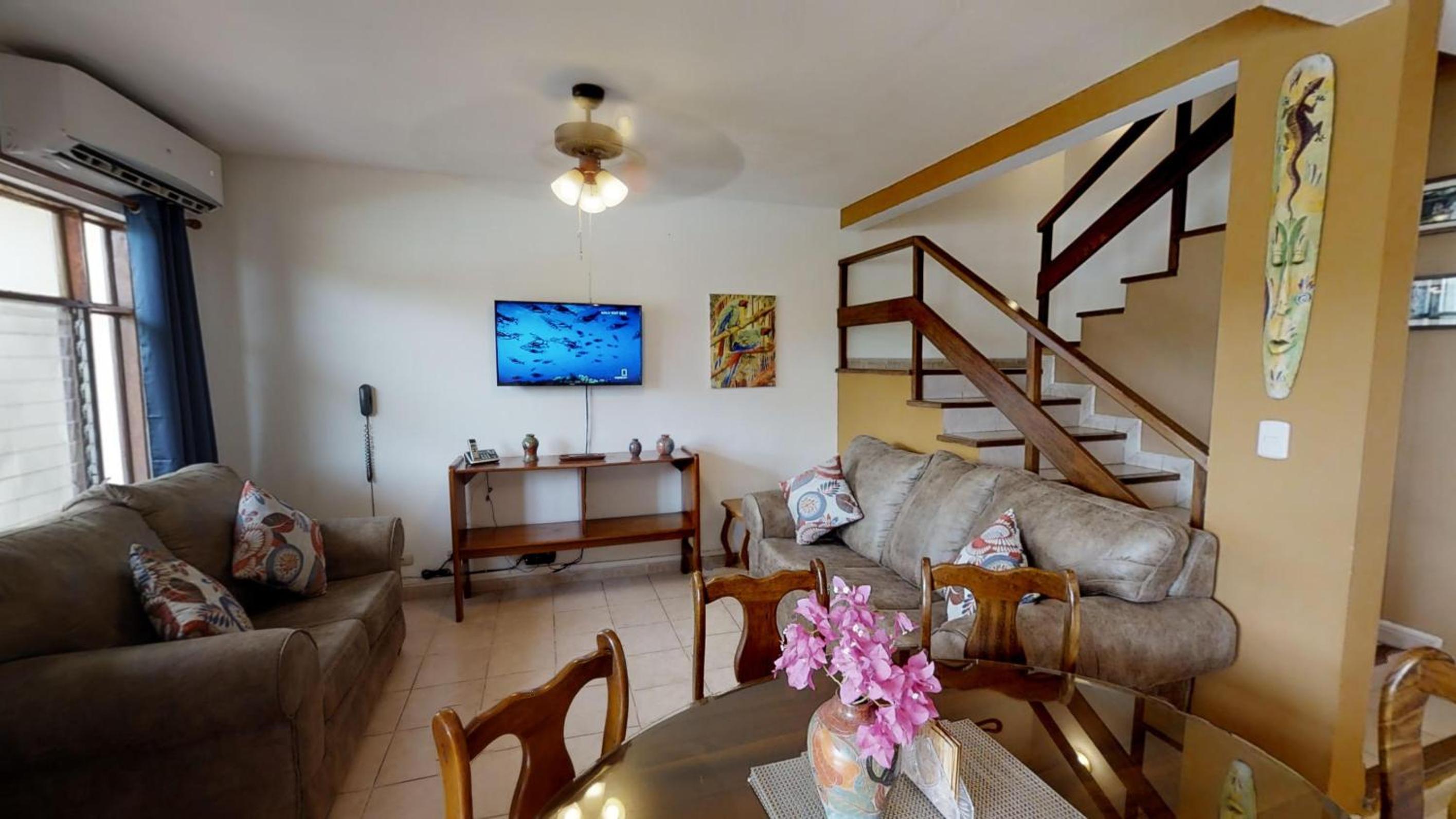 Rio Copey 2 townhouse near the beach in Jaco