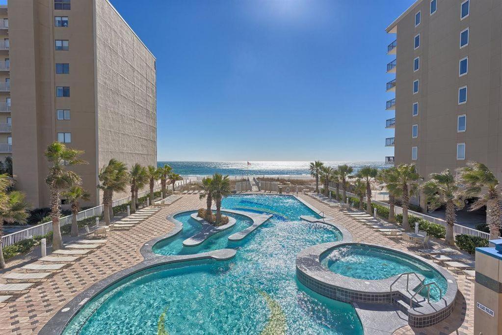 Crystal Tower~Beach Combers view 2