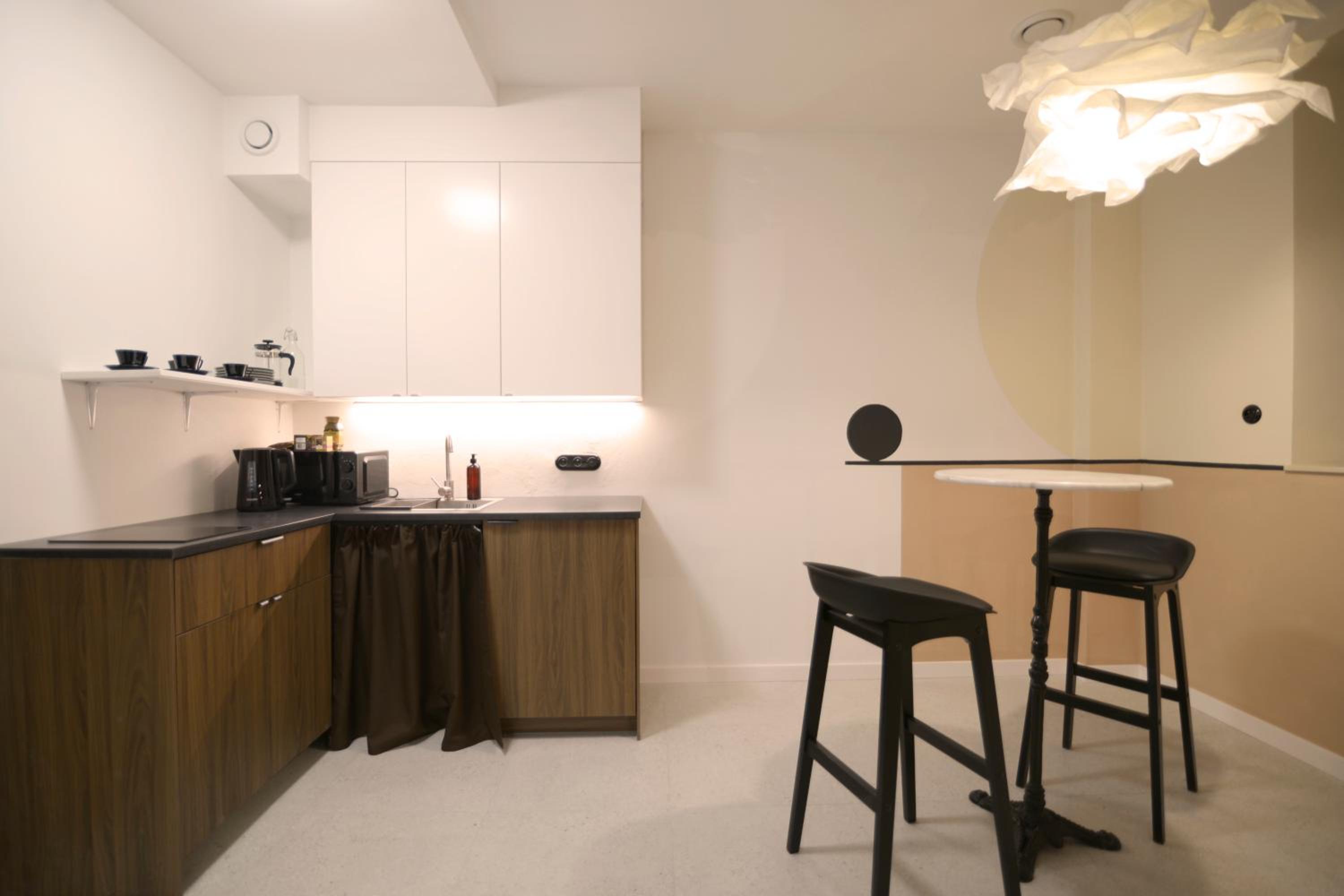 Energetic Apartment in City Center!