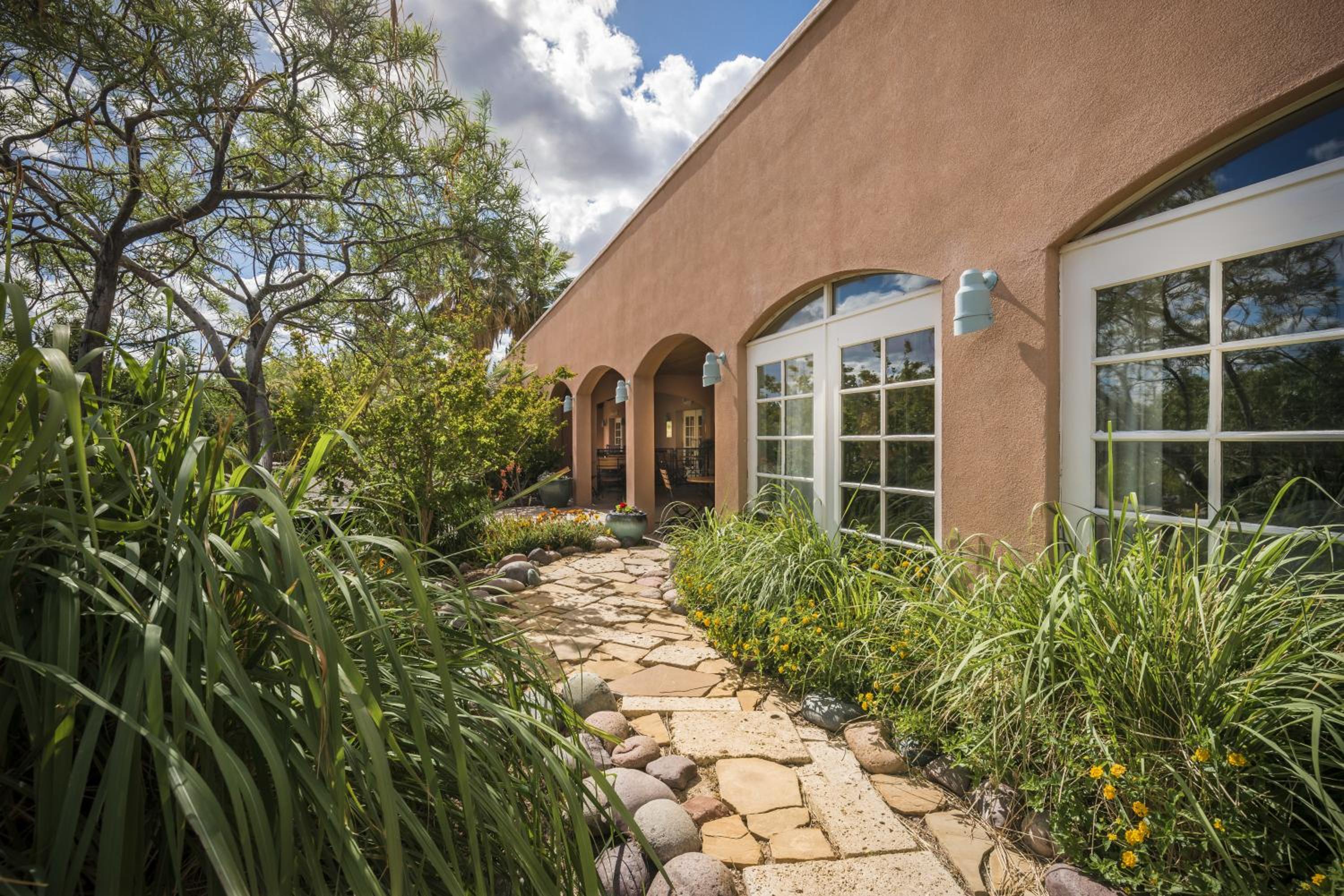 Sierra Grande, a Ted Turner Retreat