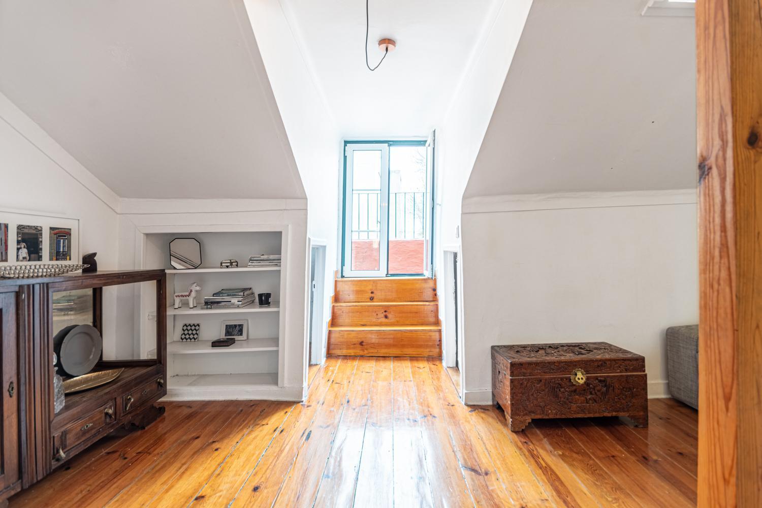Third floor apartment at Graça neighbourhood view 5