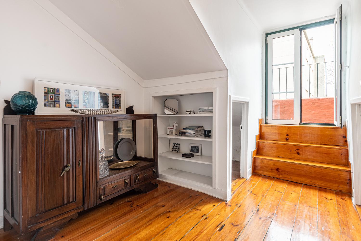 Third floor apartment at Graça neighbourhood view 4