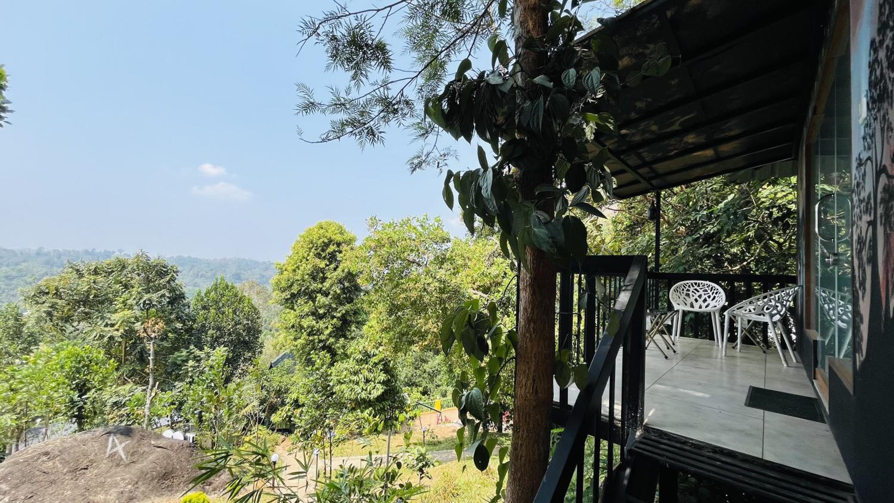 Parudheesa Spices Garden and Inn