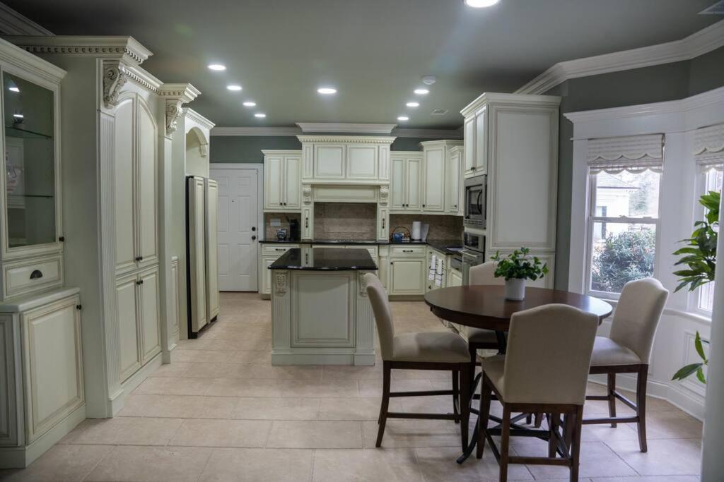 LaGrange Vacations - Lakefront Retreat w/ Guest House - Property Image 3