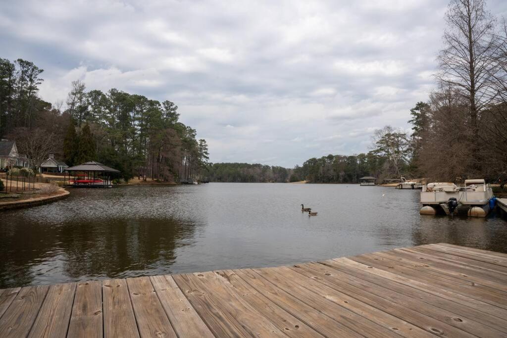 LaGrange Vacations - Lakefront Retreat w/ Guest House - Property Image 6