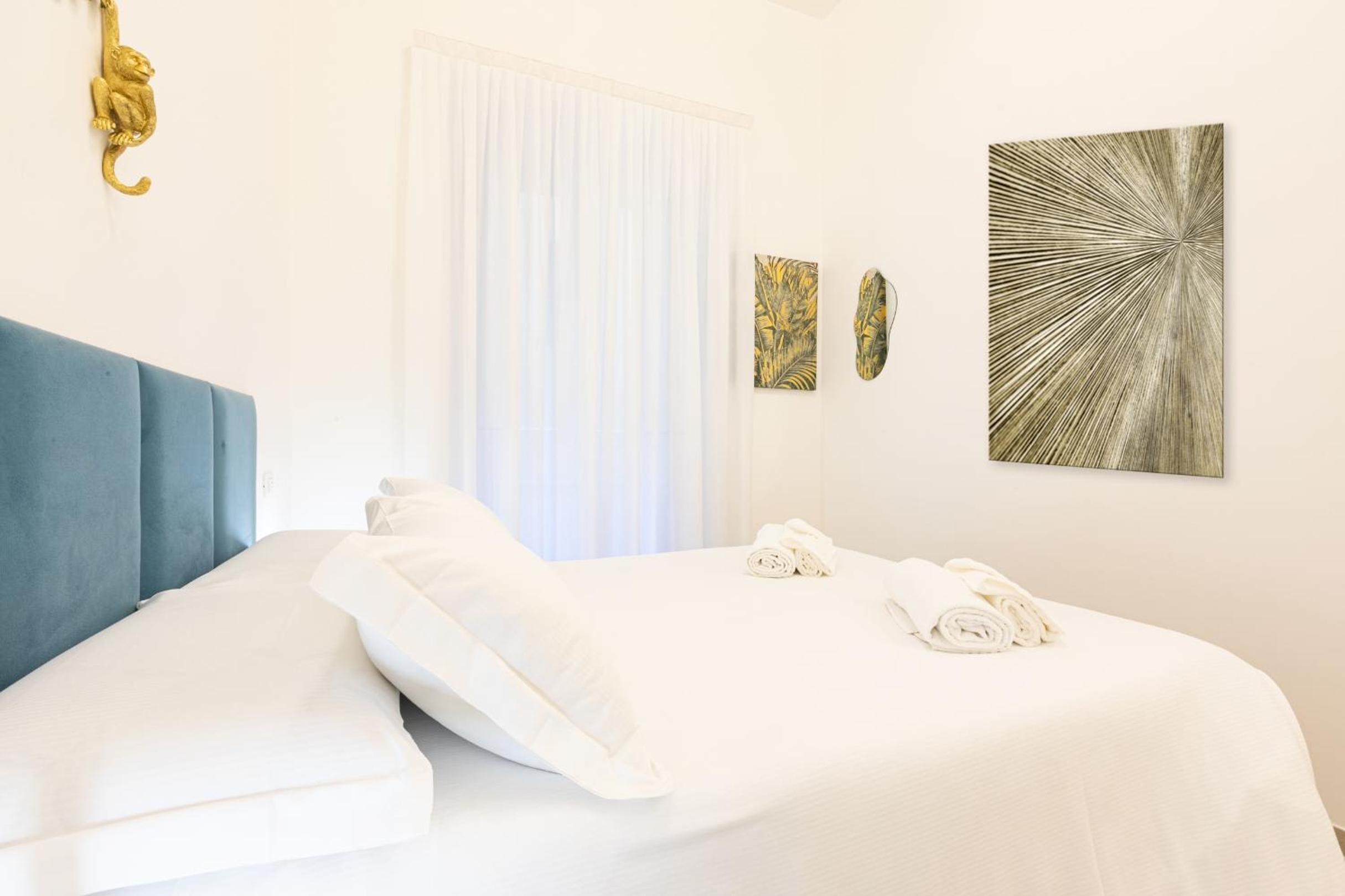 Trastevere Exclusive Three Bedroom Apartment
