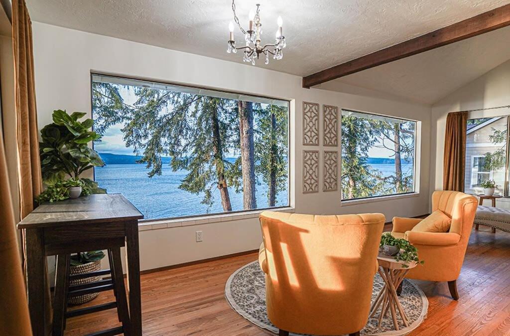Fairyland Cottage, Waterfront, Beach, Kayak, Hot tub view 3