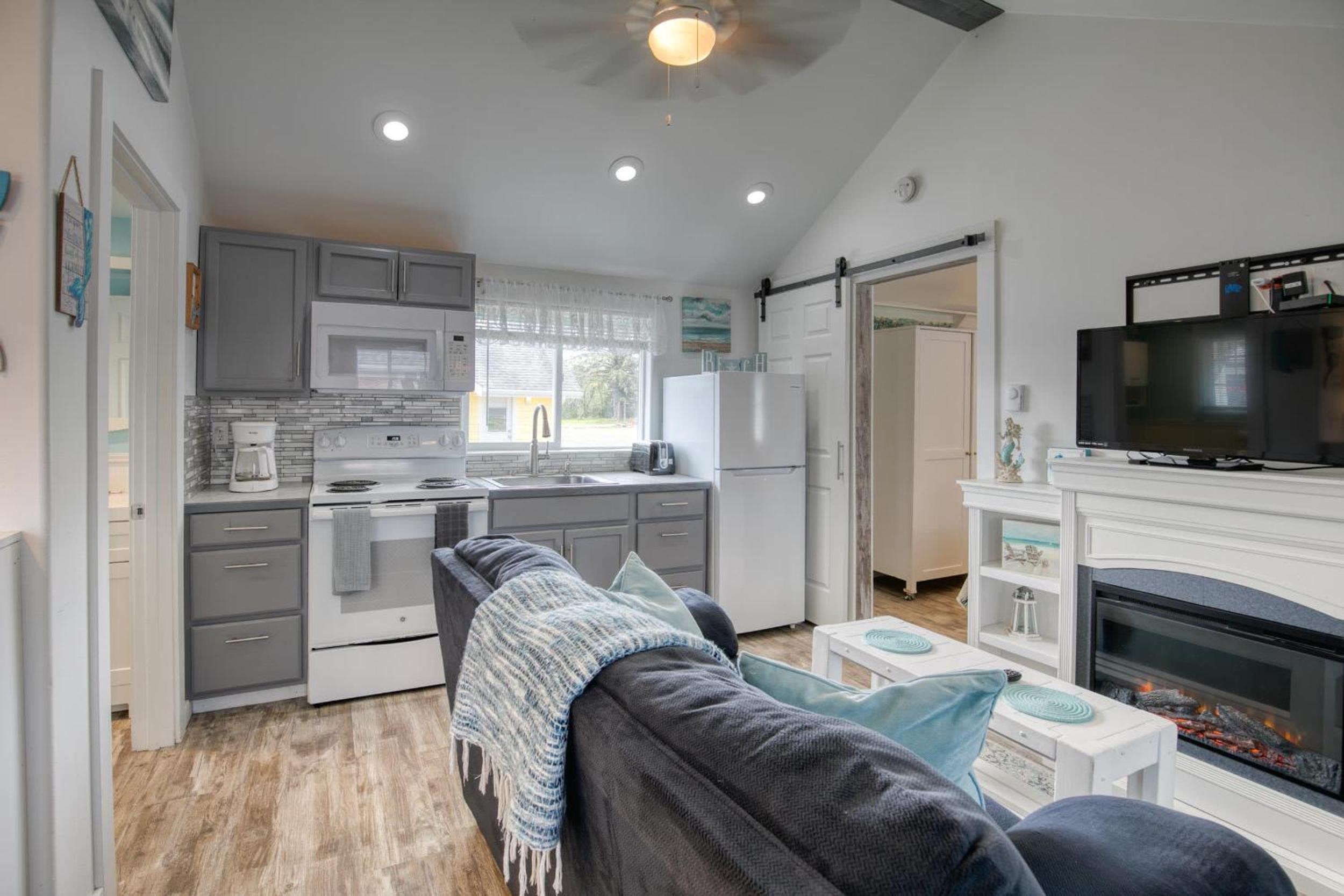 Mermaid Cottage 1-bedroom beach cottage