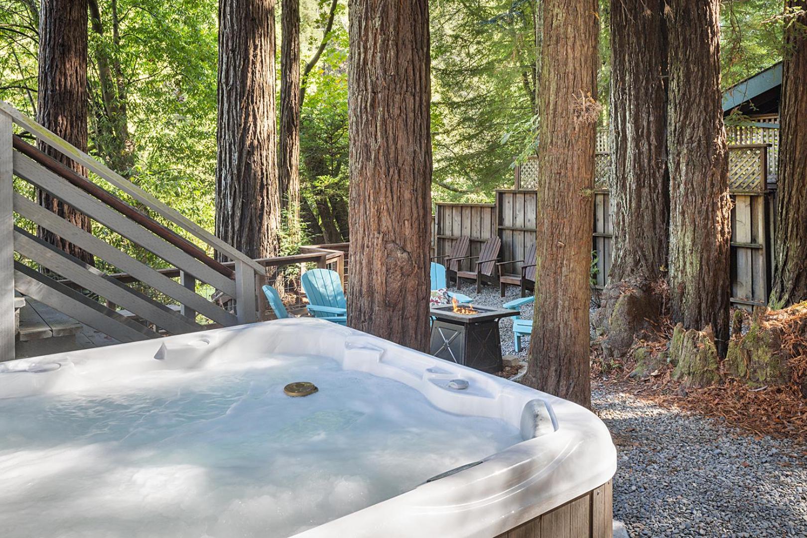 Creekside Lodge