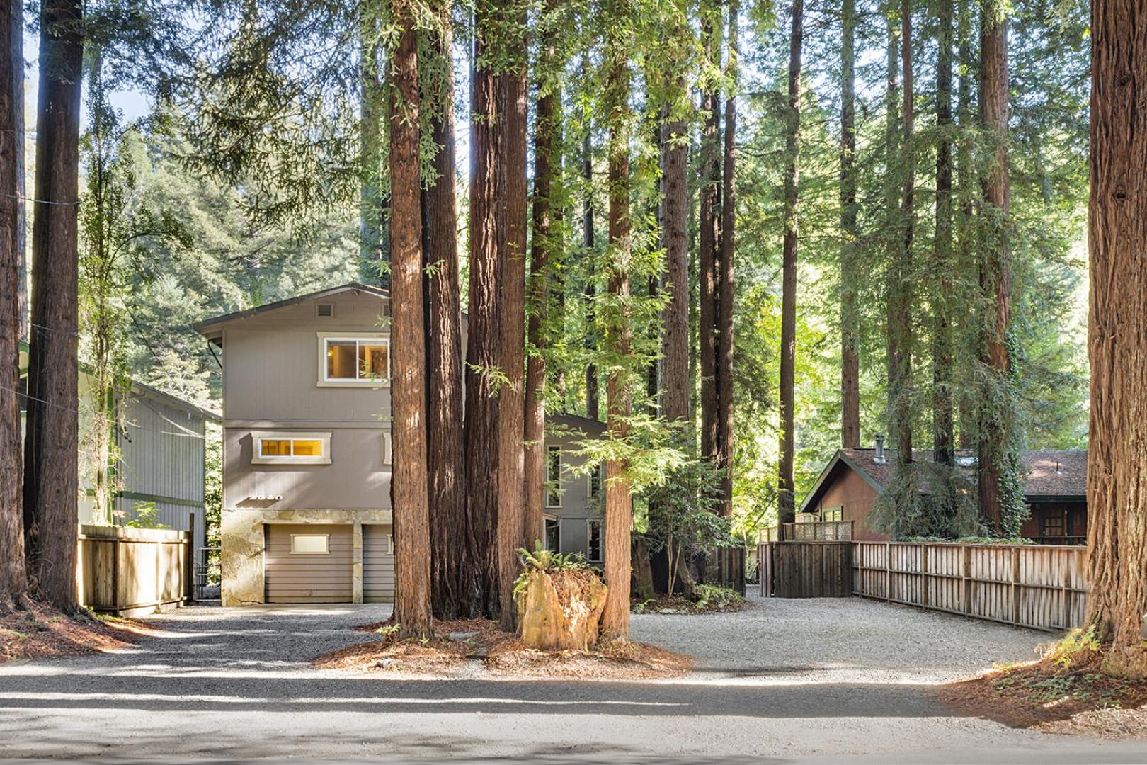 Creekside Lodge