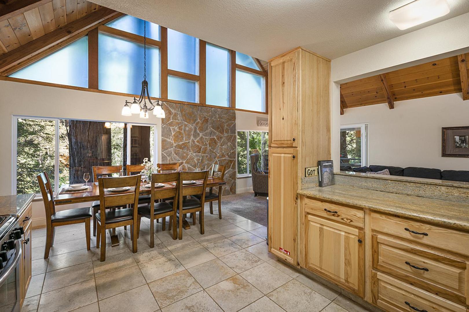 Creekside Lodge