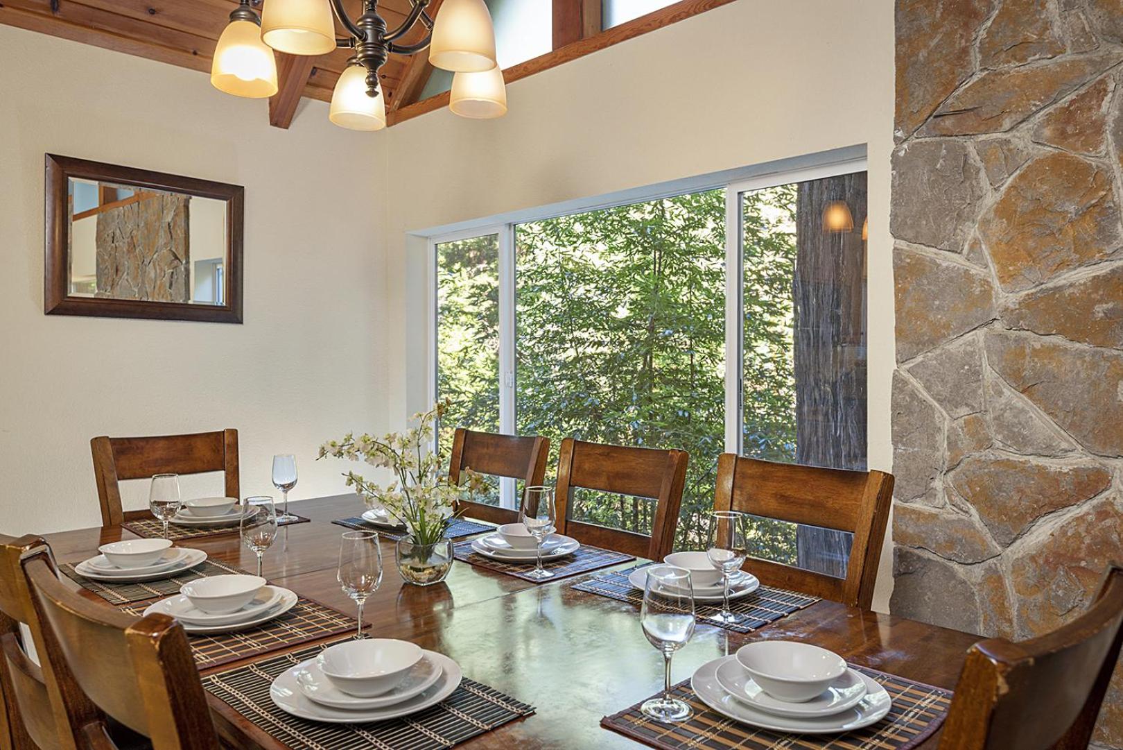 Creekside Lodge