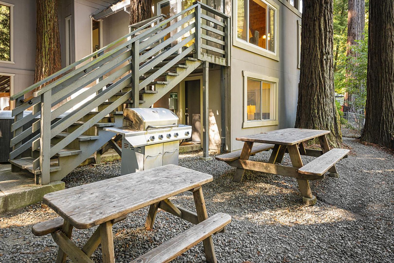 Creekside Lodge
