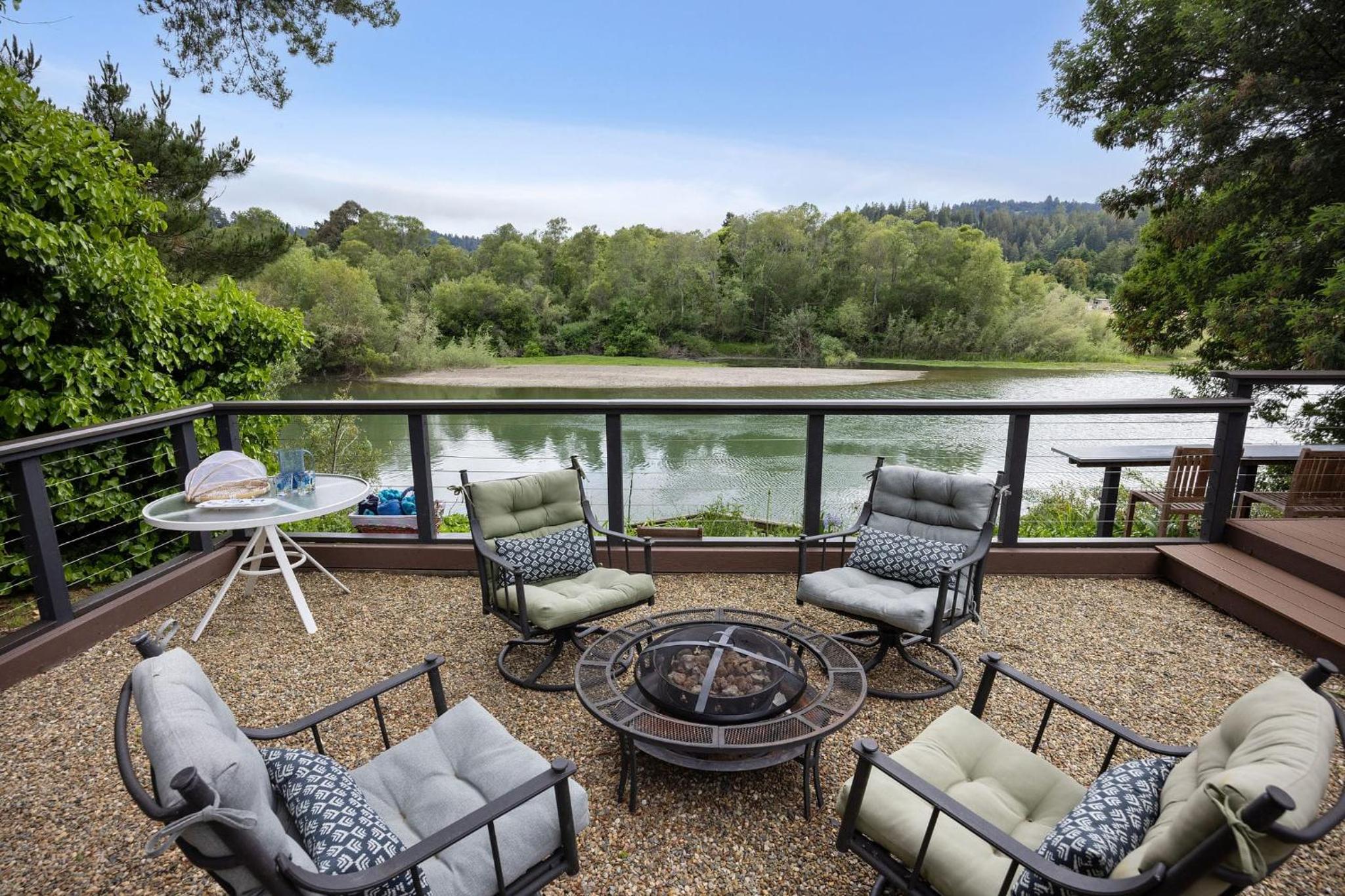 The Retreat at River Gardens view 4