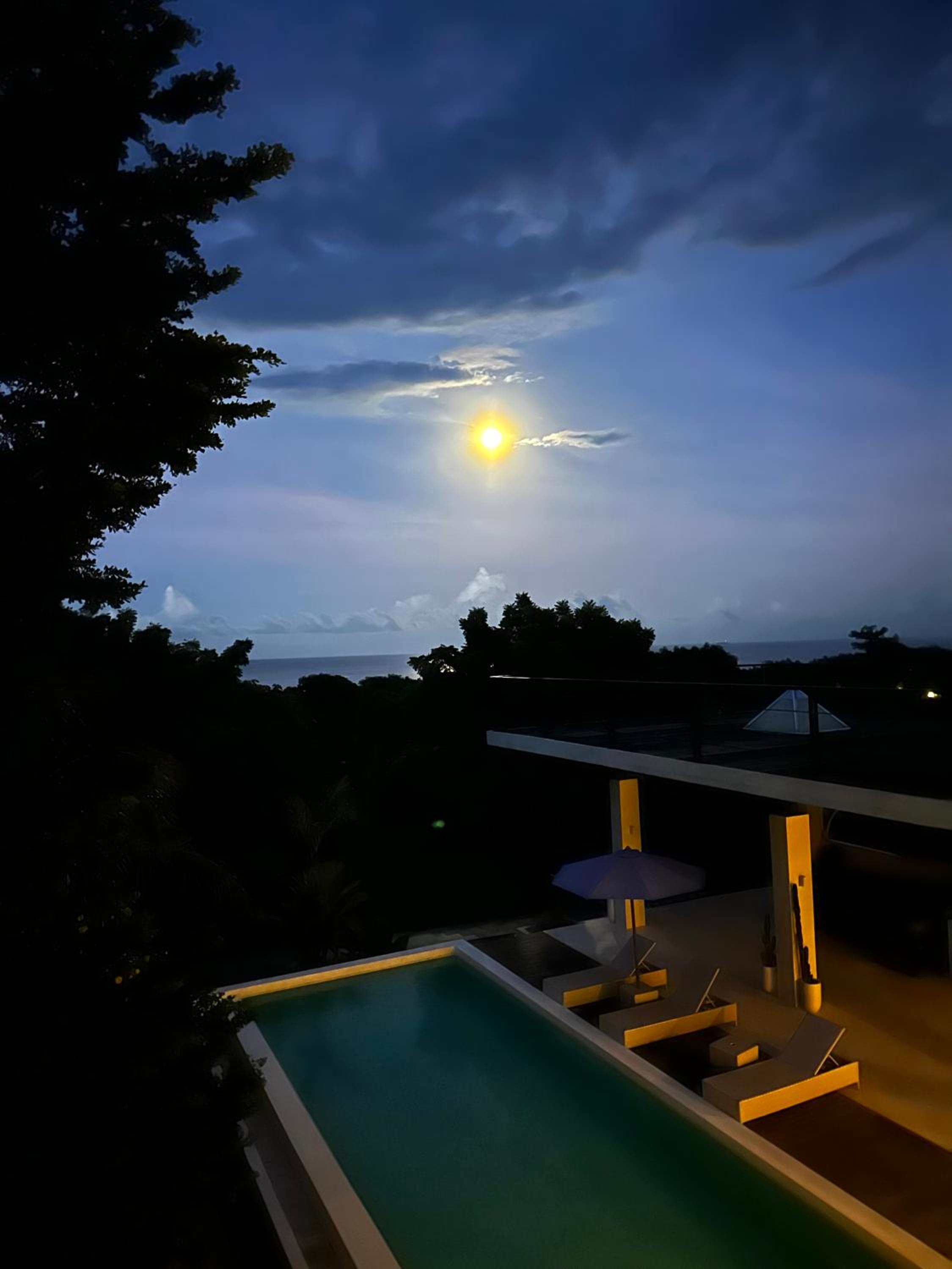 Makati Villa Tulamben
