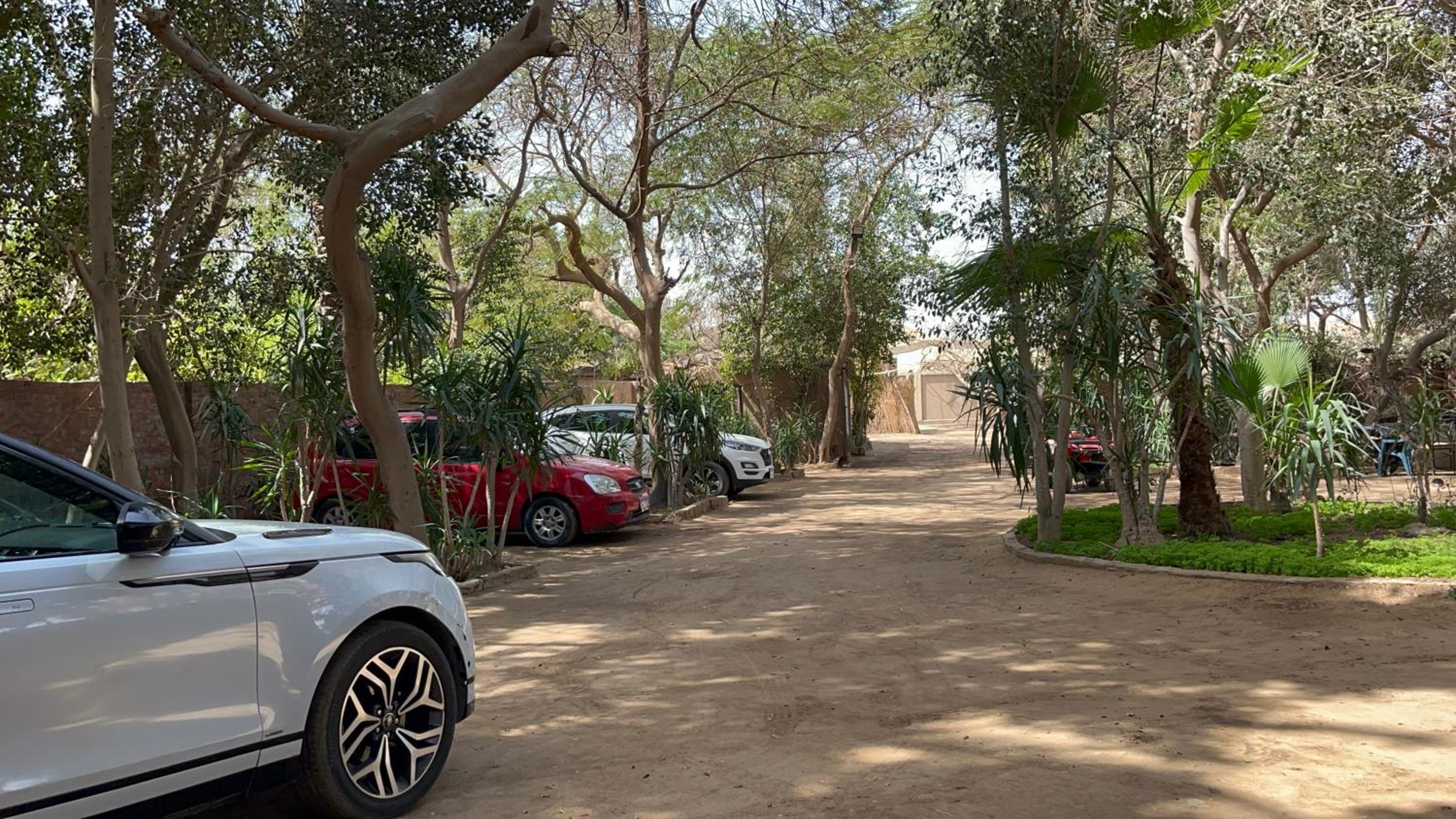 Villa by the Pyramids