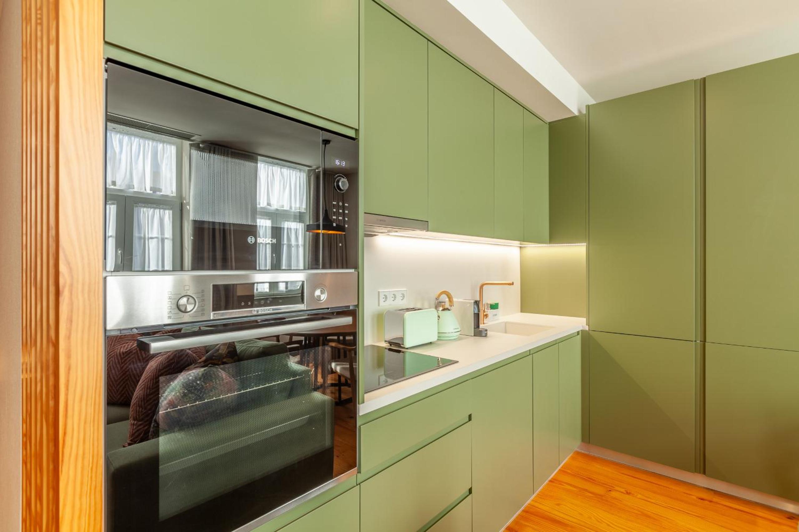 Savvy Signature Apartments