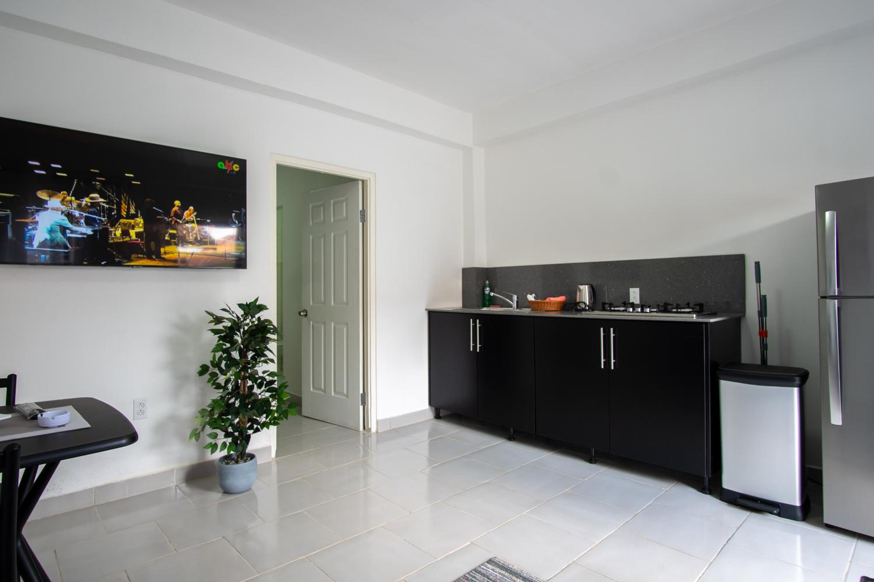 HHC Apartments Kronos