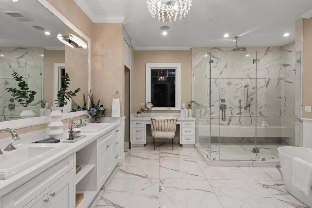 Exquisite · Elegant · Luxe · LA Upscale Retreat!