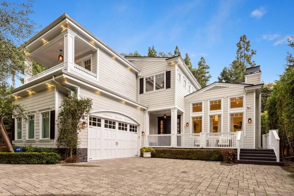 Exquisite · Elegant · Luxe · LA Upscale Retreat!