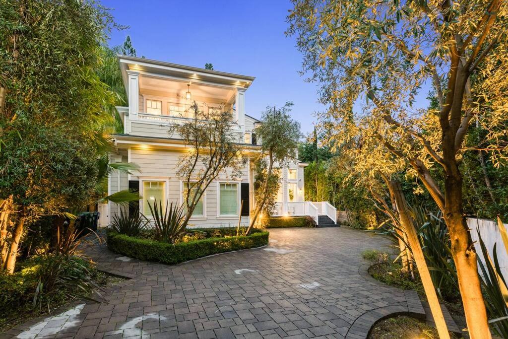 Exquisite · Elegant · Luxe · LA Upscale Retreat!