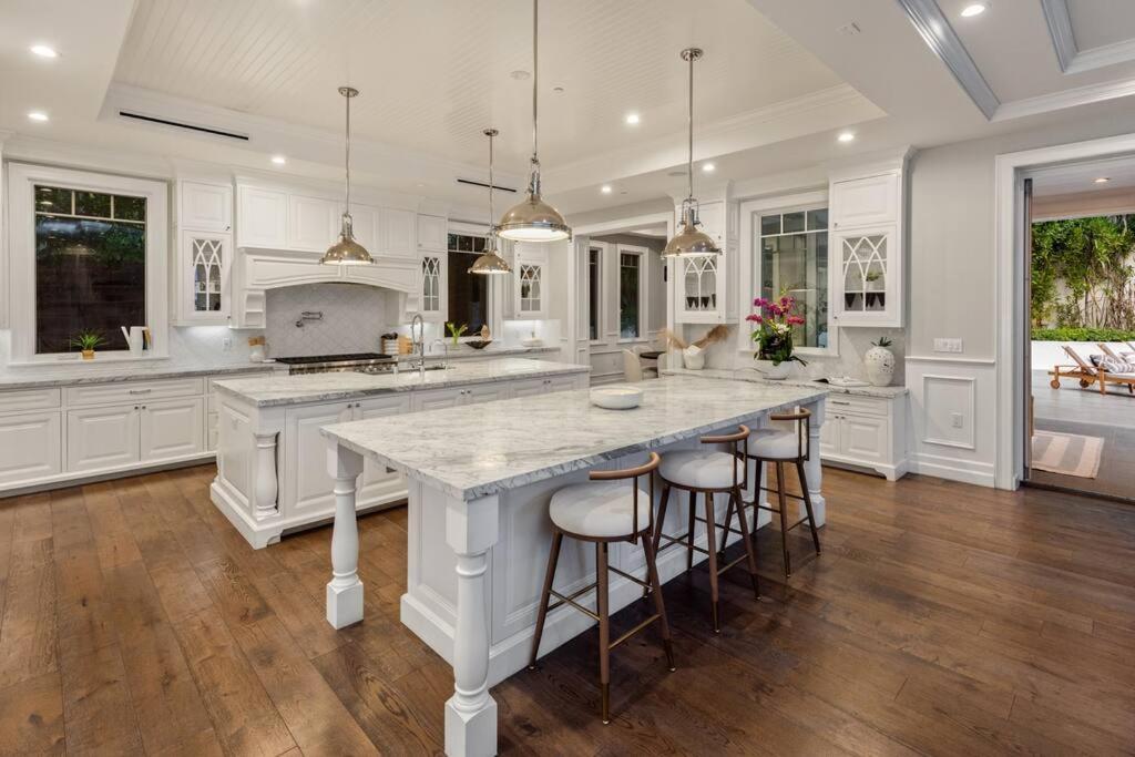 Exquisite · Elegant · Luxe · LA Upscale Retreat!