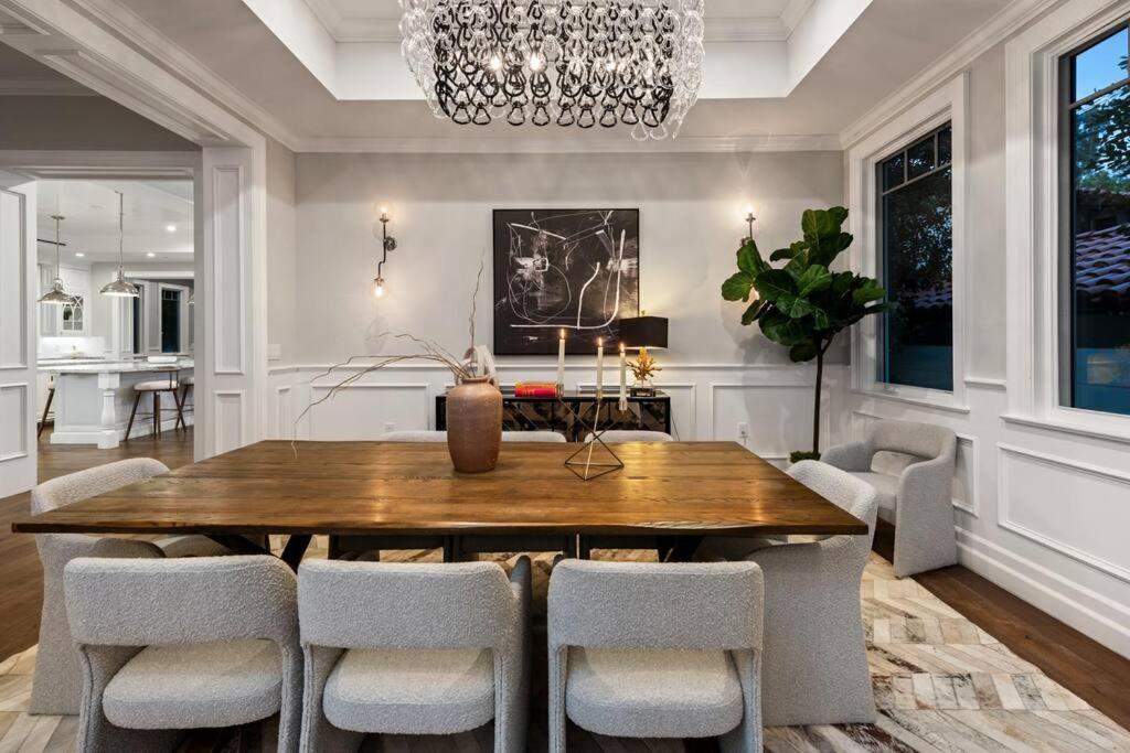 Exquisite · Elegant · Luxe · LA Upscale Retreat!