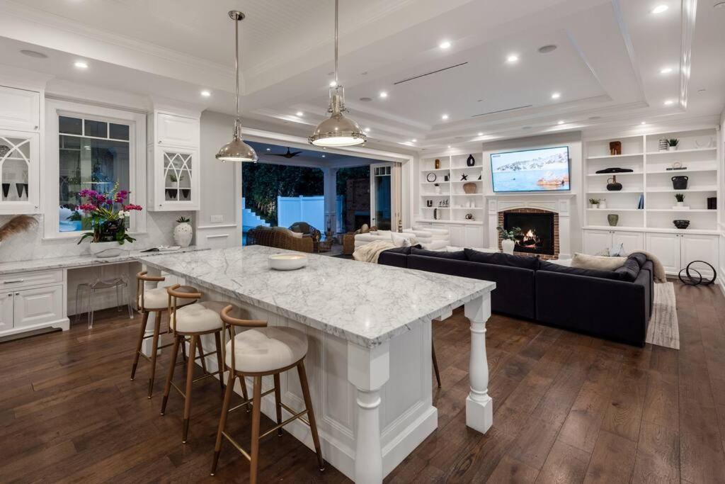 Exquisite · Elegant · Luxe · LA Upscale Retreat!