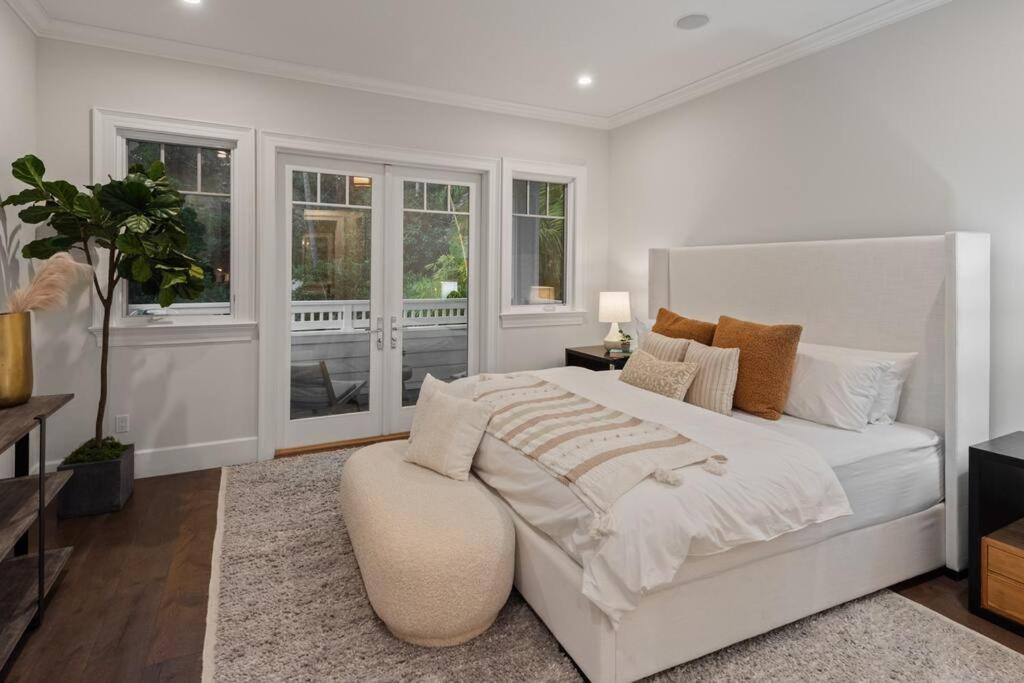 Exquisite · Elegant · Luxe · LA Upscale Retreat!