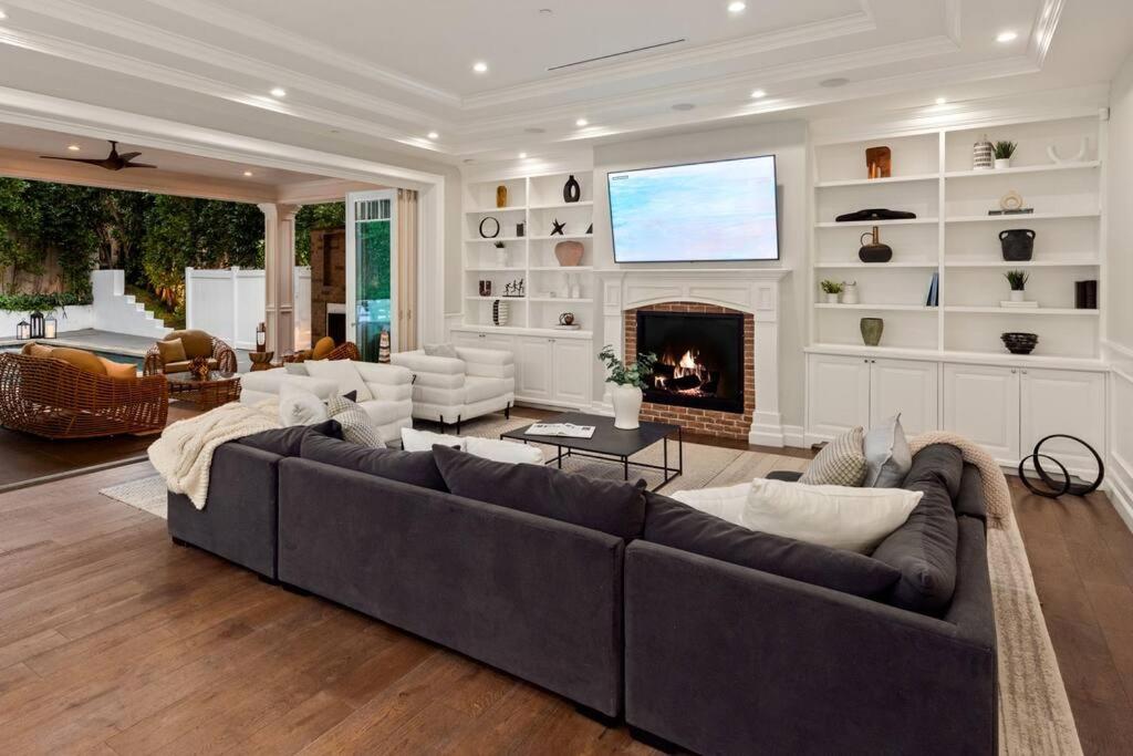 Exquisite · Elegant · Luxe · LA Upscale Retreat!