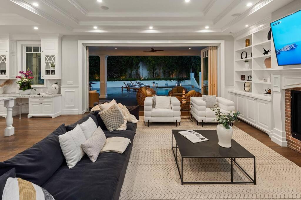 Exquisite · Elegant · Luxe · LA Upscale Retreat!