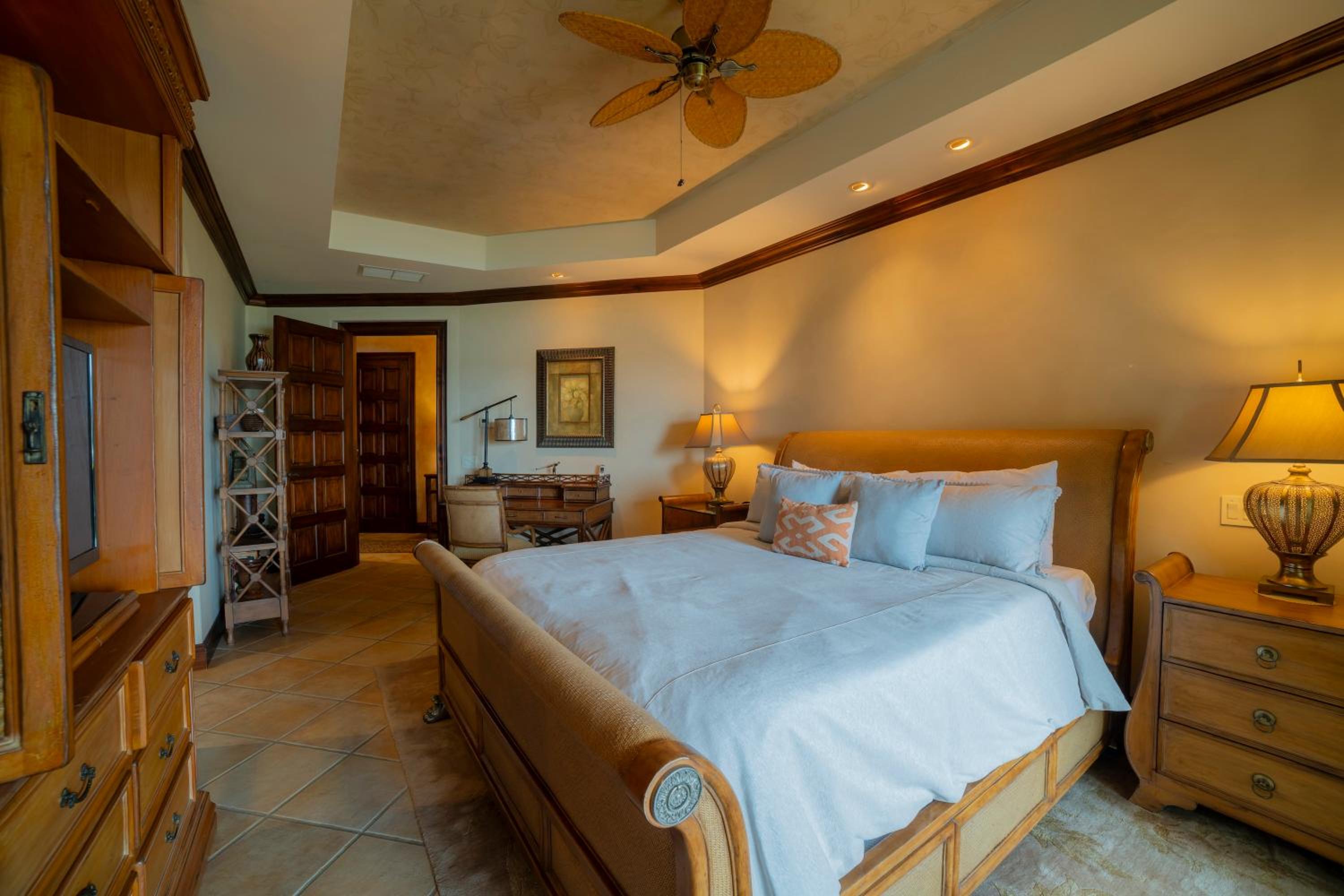 Marbella 2F 3 bdr Ocean View in Los Suenos