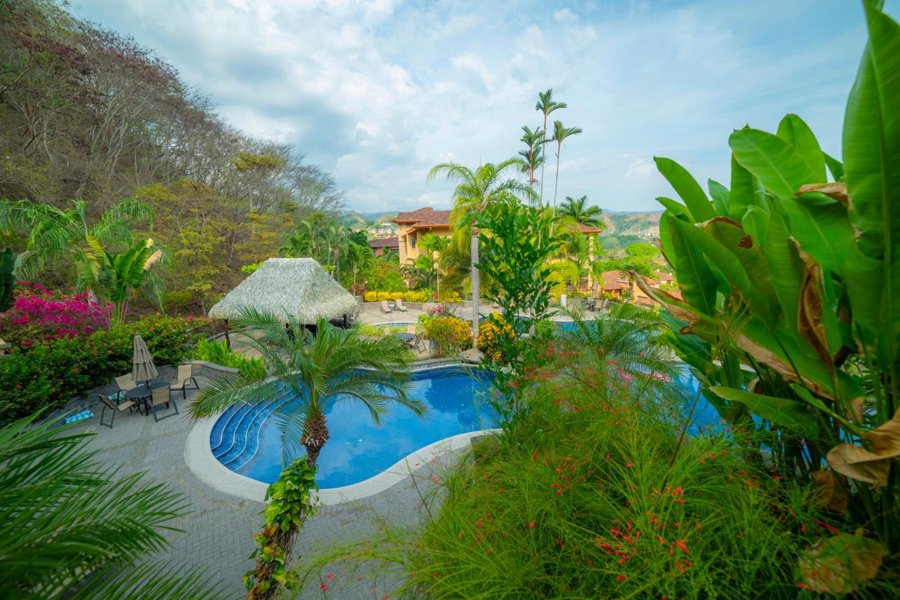Marbella 2F 3 bdr Ocean View in Los Suenos
