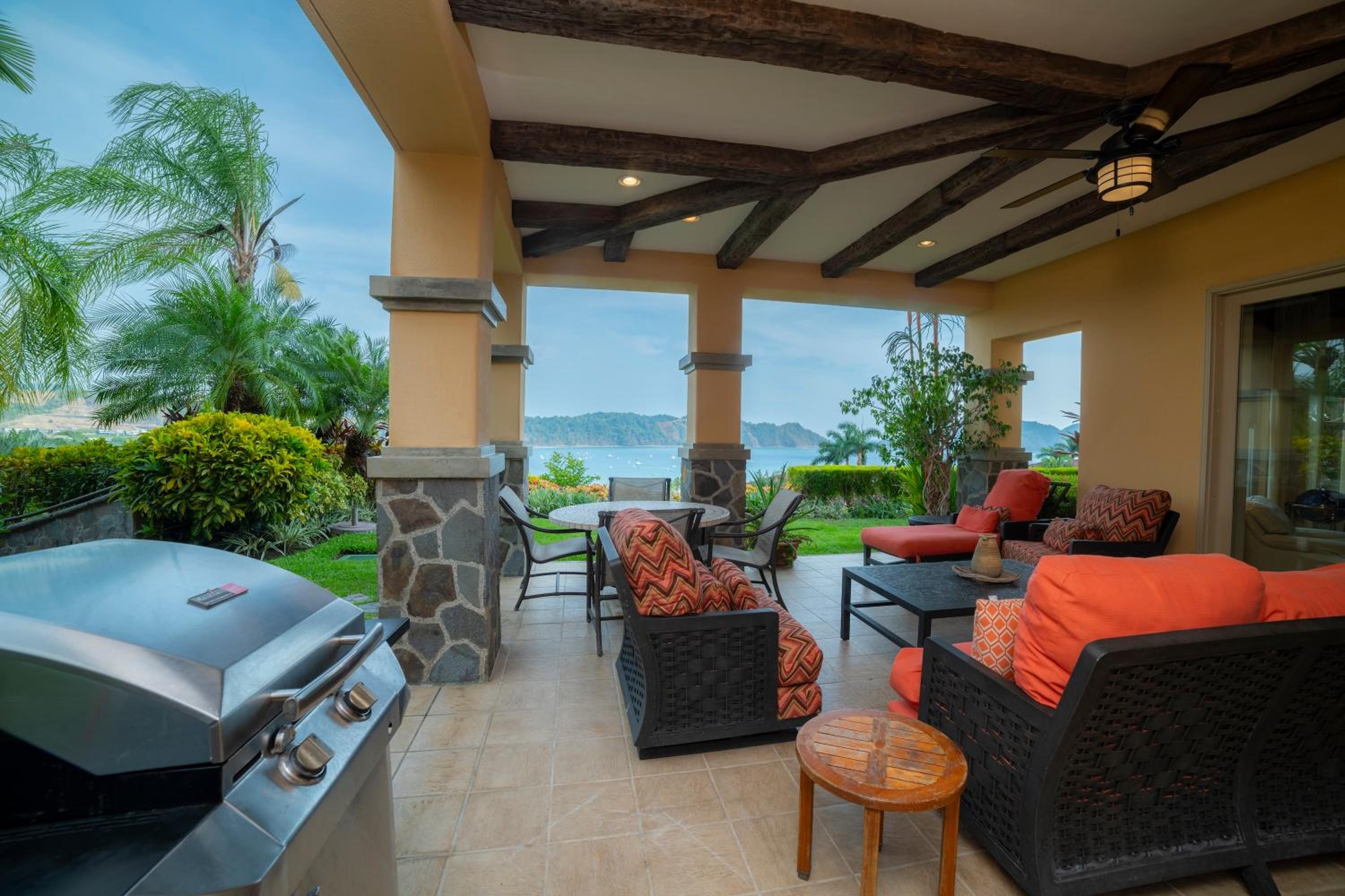 Marbella 2F 3 bdr Ocean View in Los Suenos