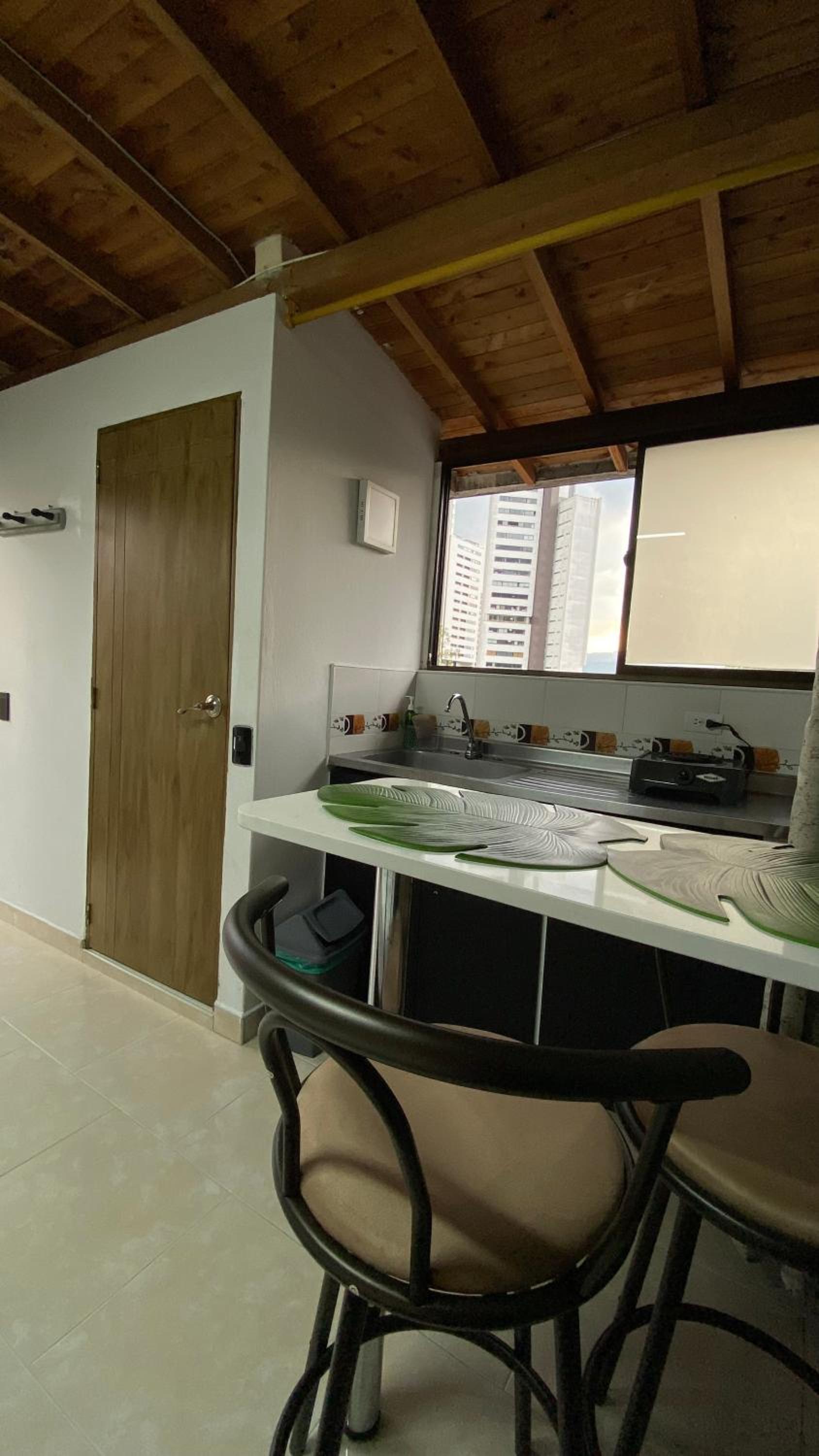 REST APARTMENT IN THE POBLADO