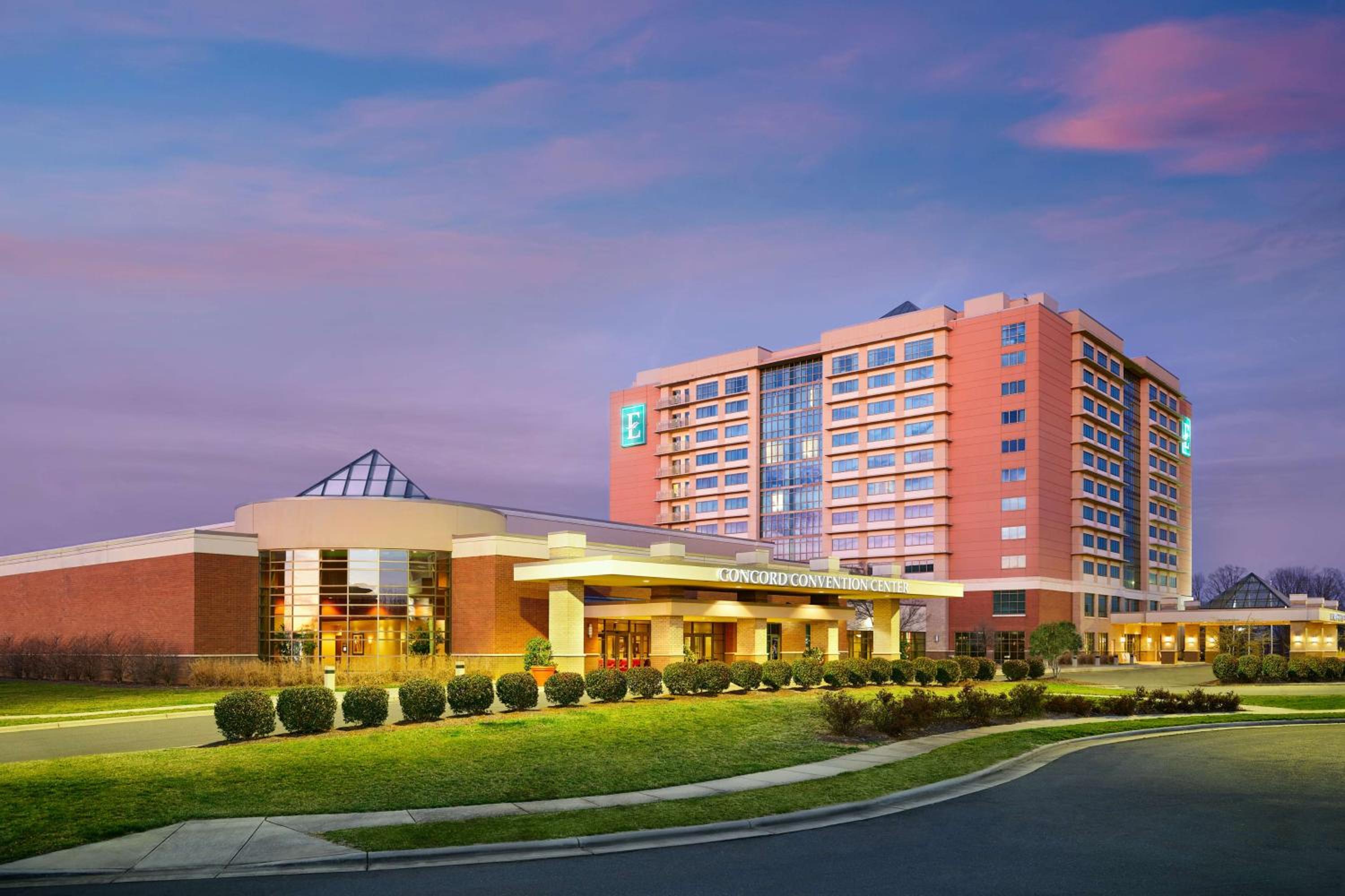 Hotel Embassy Suites by Hilton Charlotte Concord Golf Resort & Spa