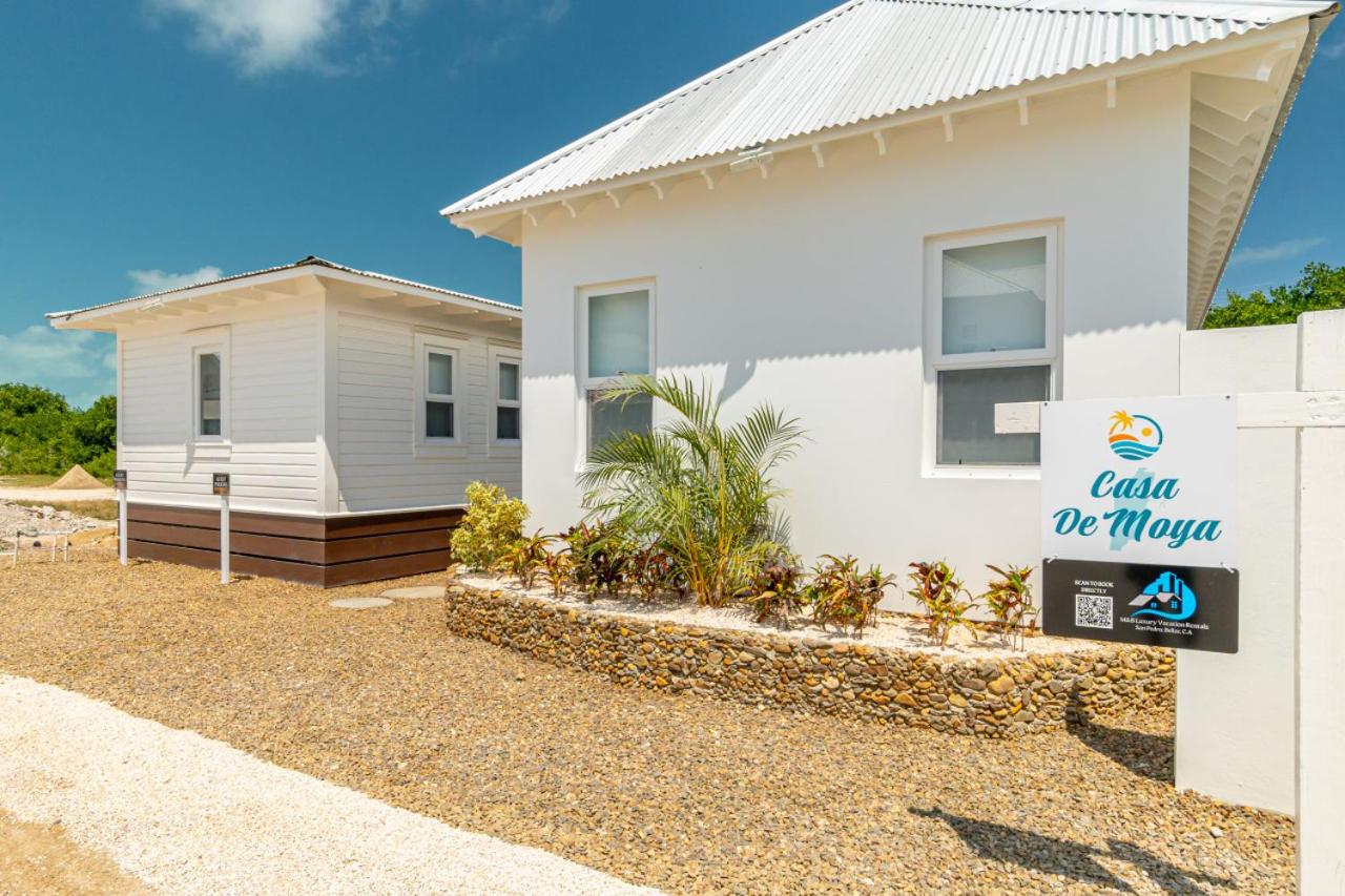 Casa De Moya and Mistico Beach Club plus Boat Shuttle