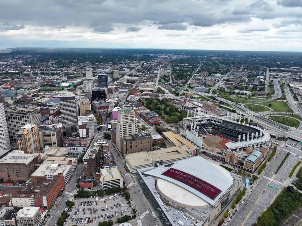 DOWNTOWN SQ Stadium Casino Rock Hall Clinic