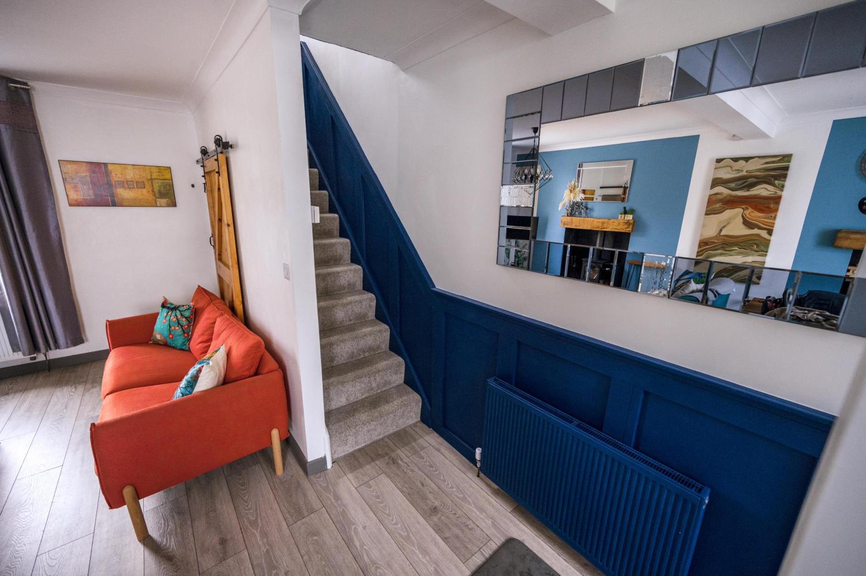 Cosy Afan Forest Retreat Trails, Beach & Pub view 3