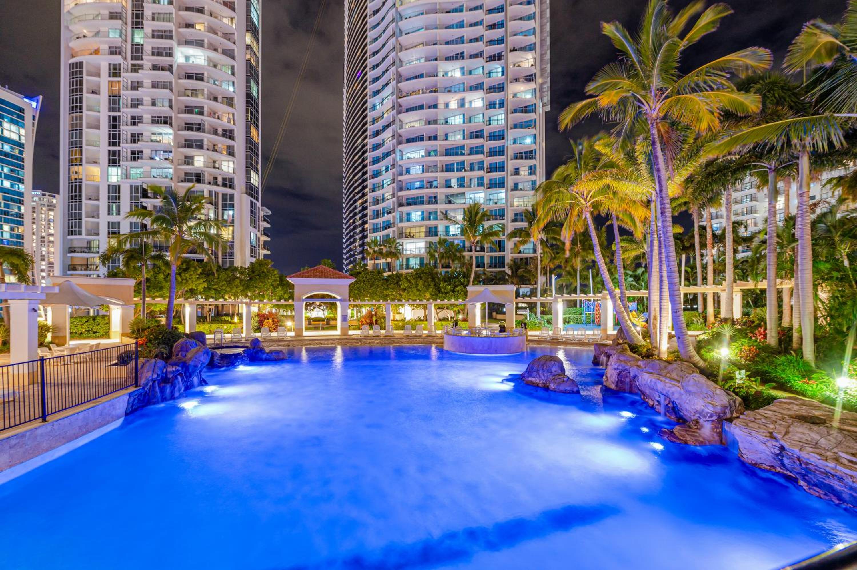 Surfers Paradise Getaway Amazing Resort Amenities