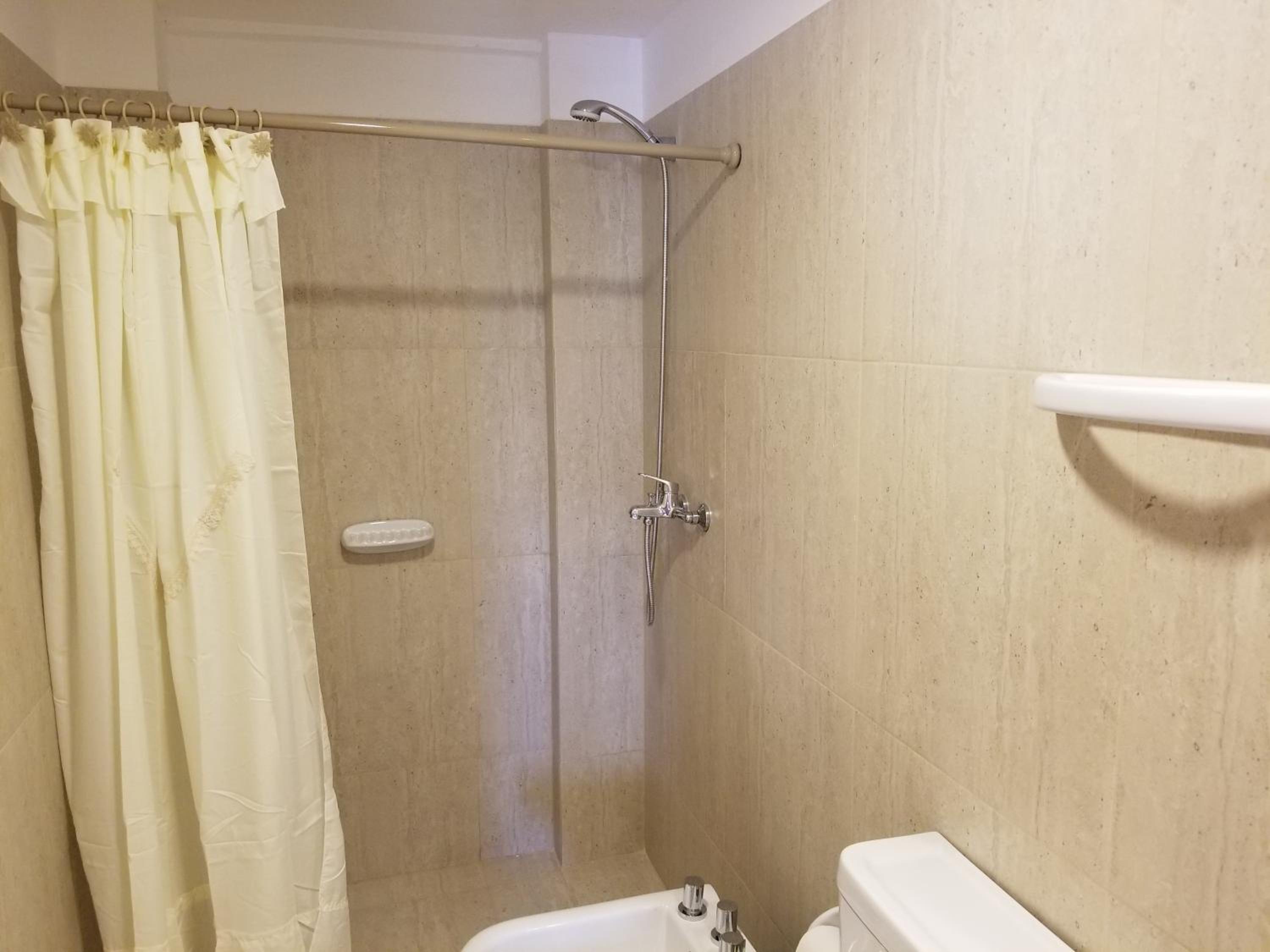 DELFINA suites 3A