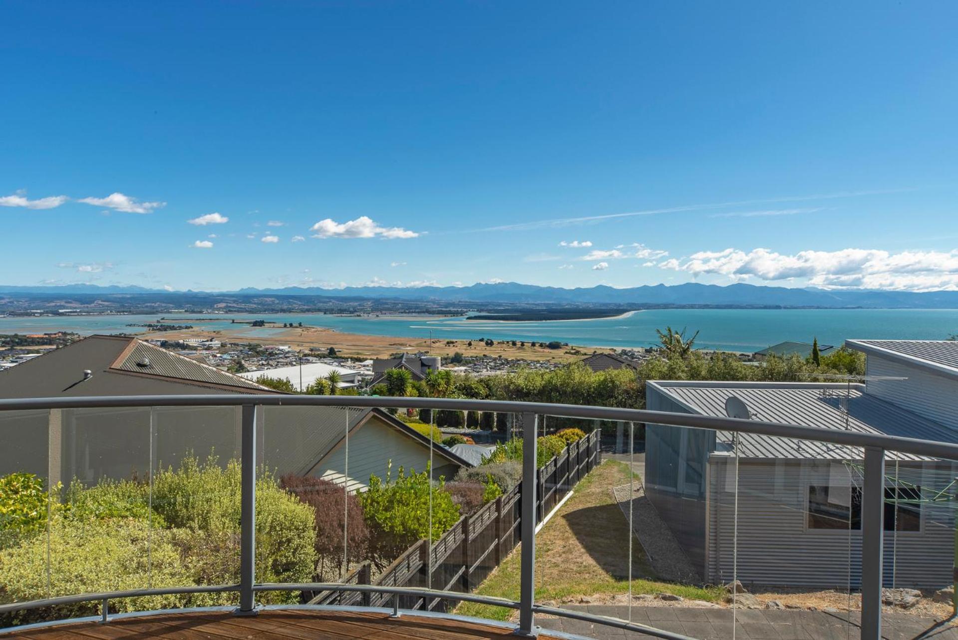 Jacaranda - Views over Tasman Bay