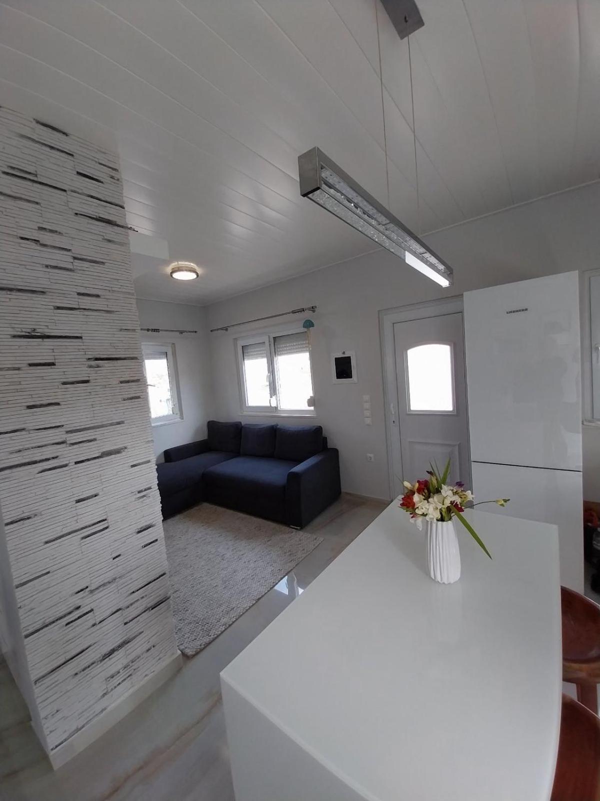Apervill Luxury House