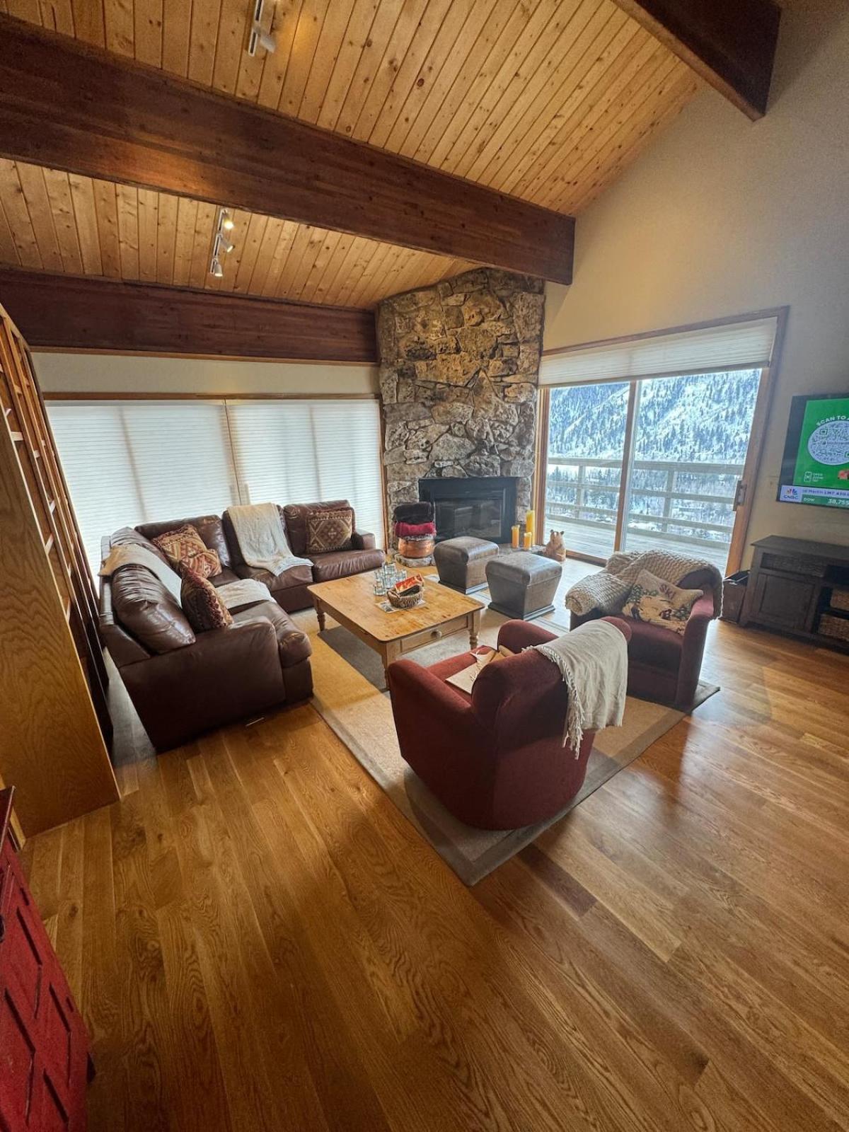 Mountain Summit Serenity Aspen Views Adventure view 4