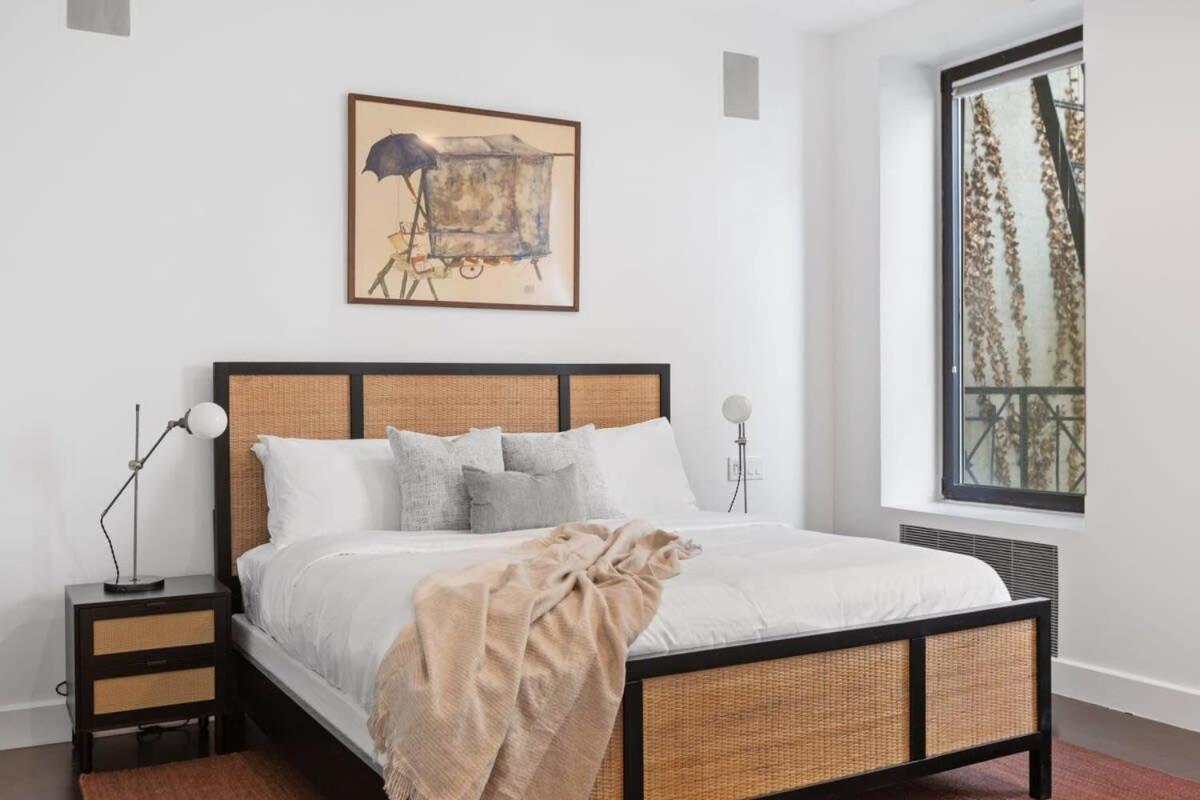 Chelsea Canvas II by RoveTravel Large 3BR Duplex