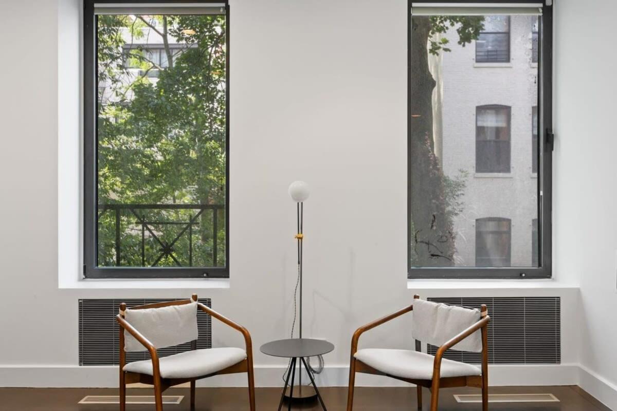 Chelsea Canvas II by RoveTravel Large 3BR Duplex