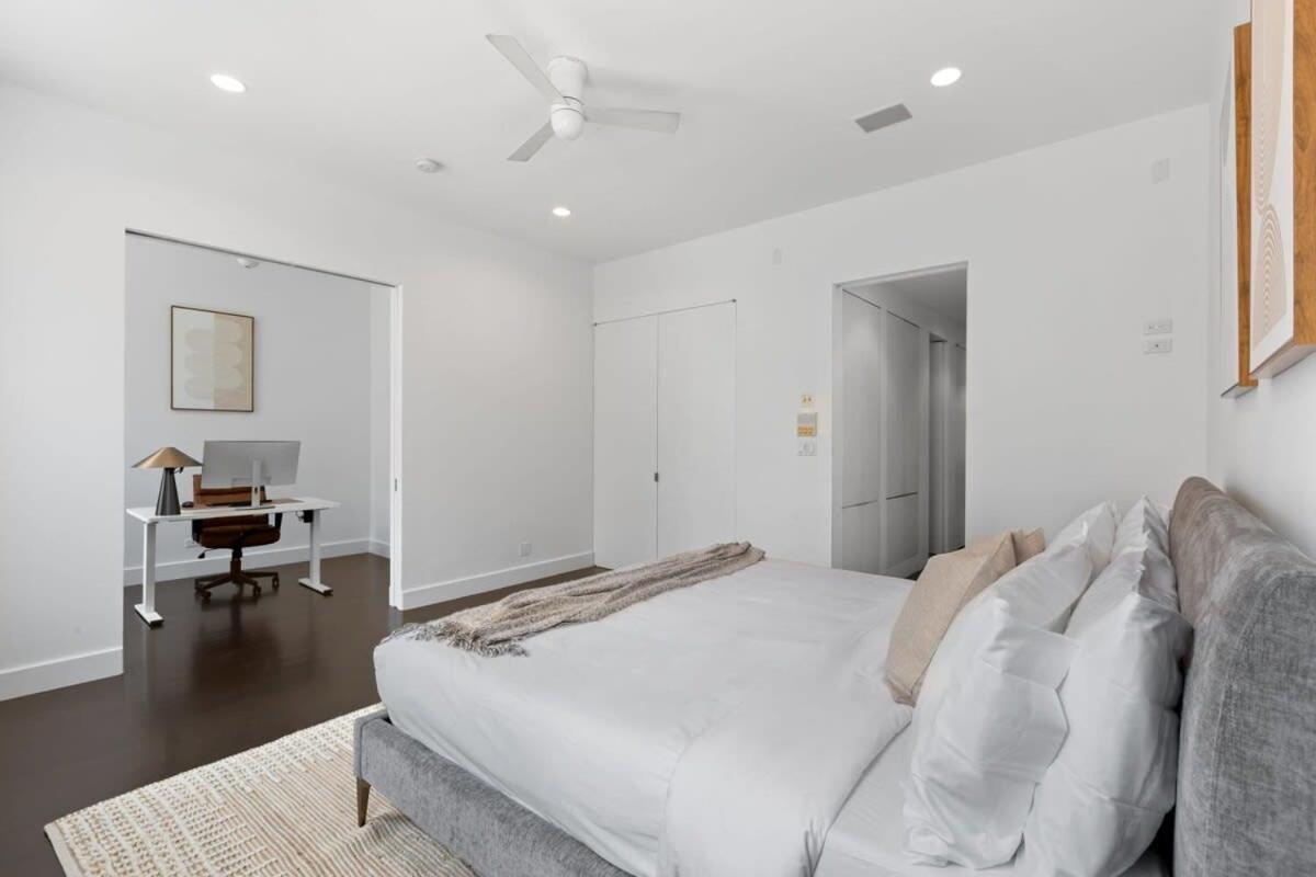 Chelsea Canvas II by RoveTravel Large 3BR Duplex