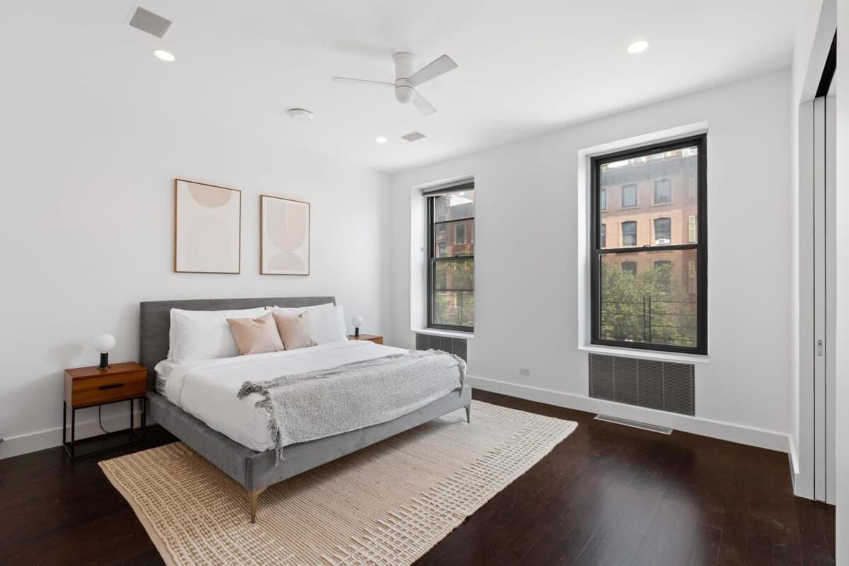 Chelsea Canvas II by RoveTravel Large 3BR Duplex